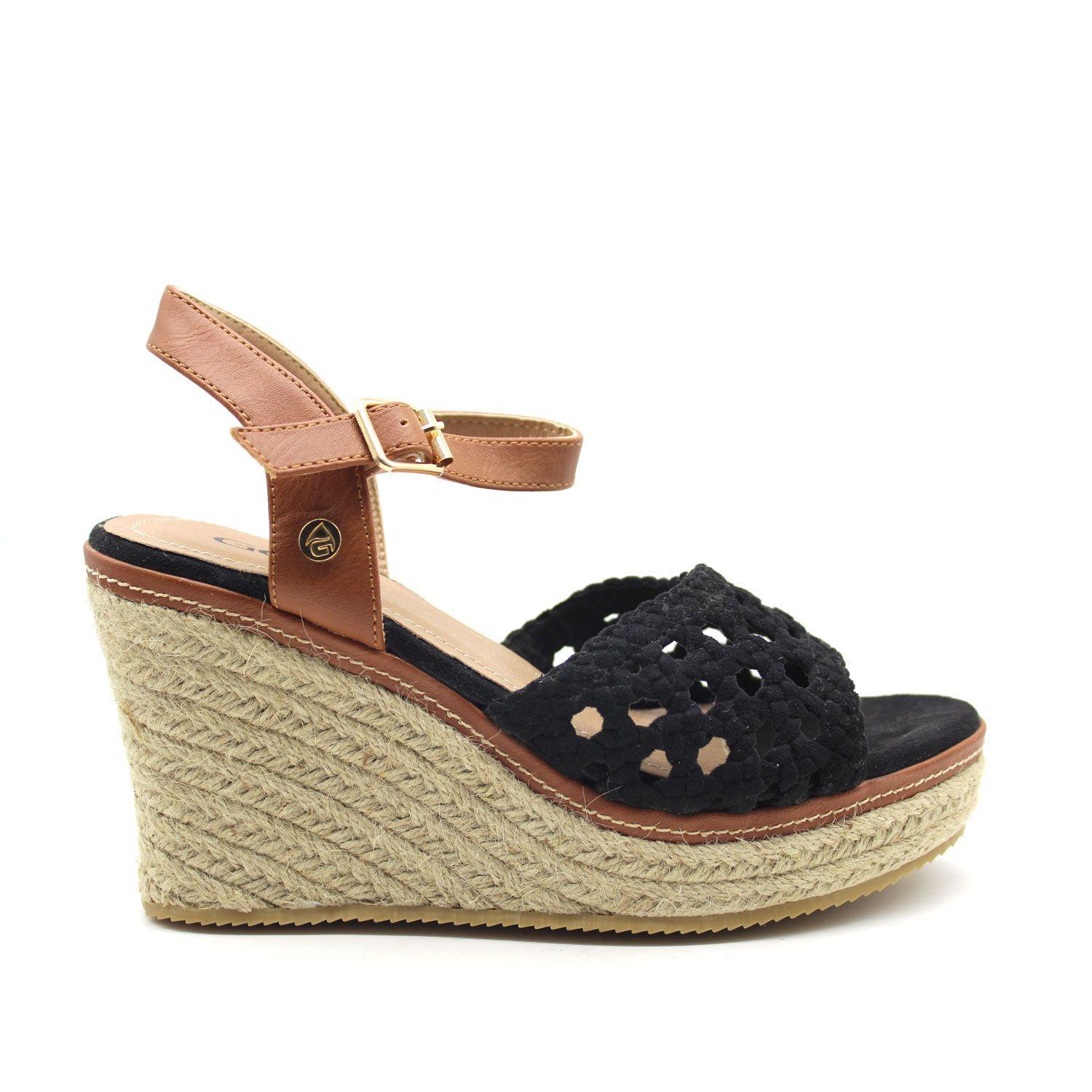 SANDALIA NEGRA C5495-0