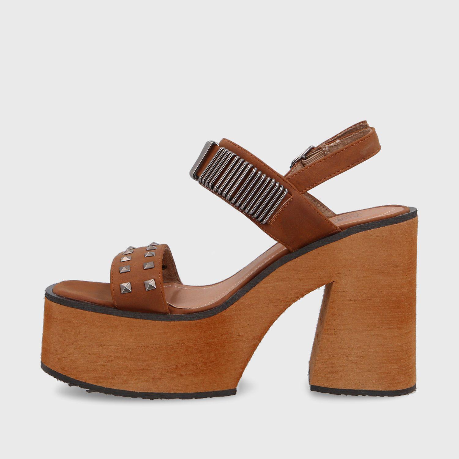 Sandalia Plataforma Café Mujer 35294 Gotta-3