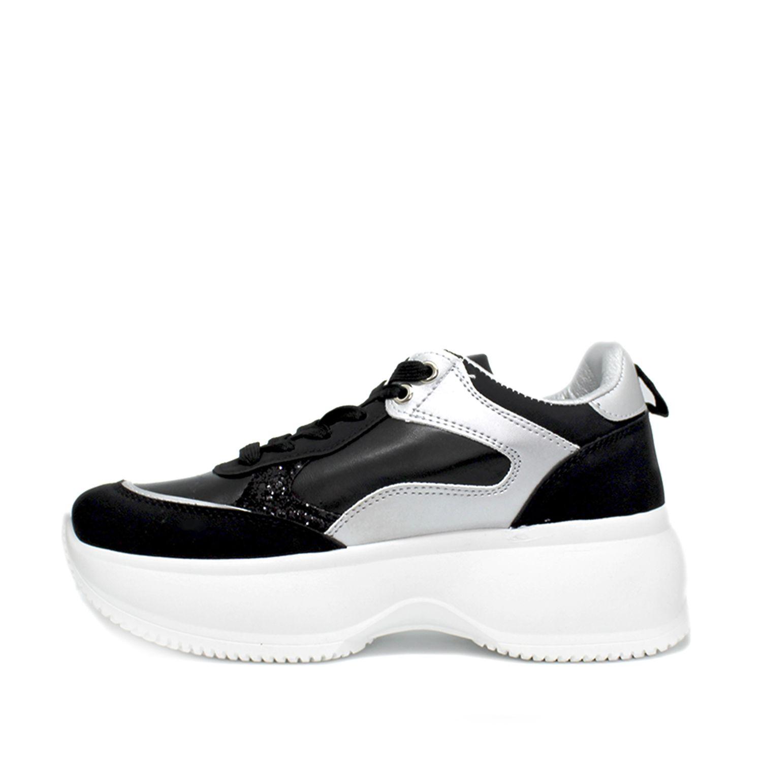 Zapatilla Negra Mujer 15911 Gotta-3