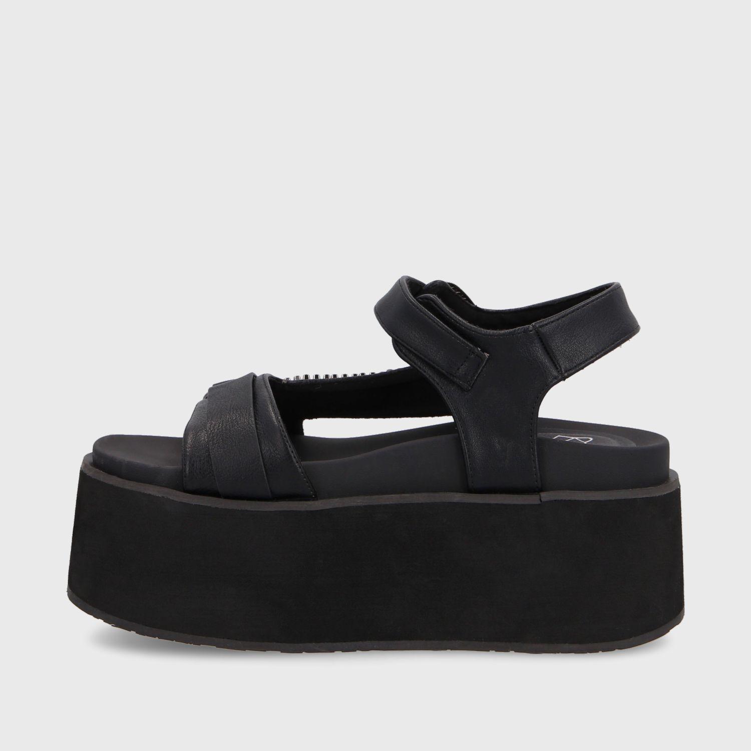 Sandalia Plataforma Negra Mujer 35183 Gotta-3