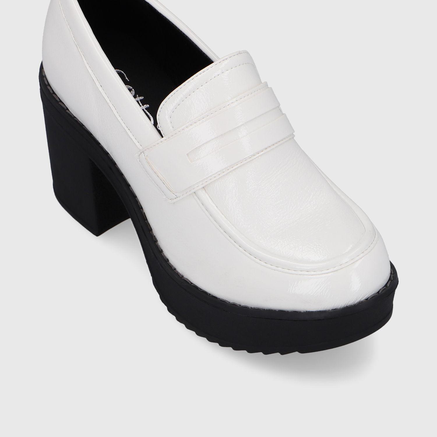 Zapato Blanco Charol Mujer 13503 Gotta-5