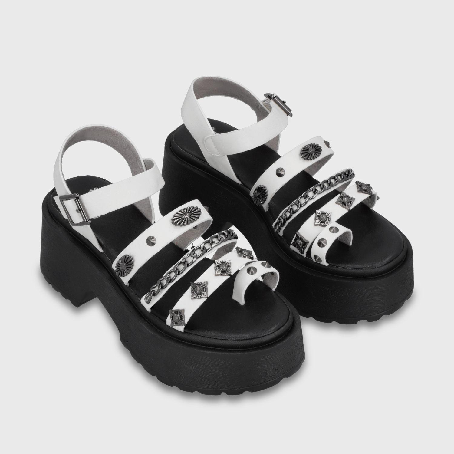 Sandalia Plataforma Tachas Blanca Mujer 45982 Gotta-2