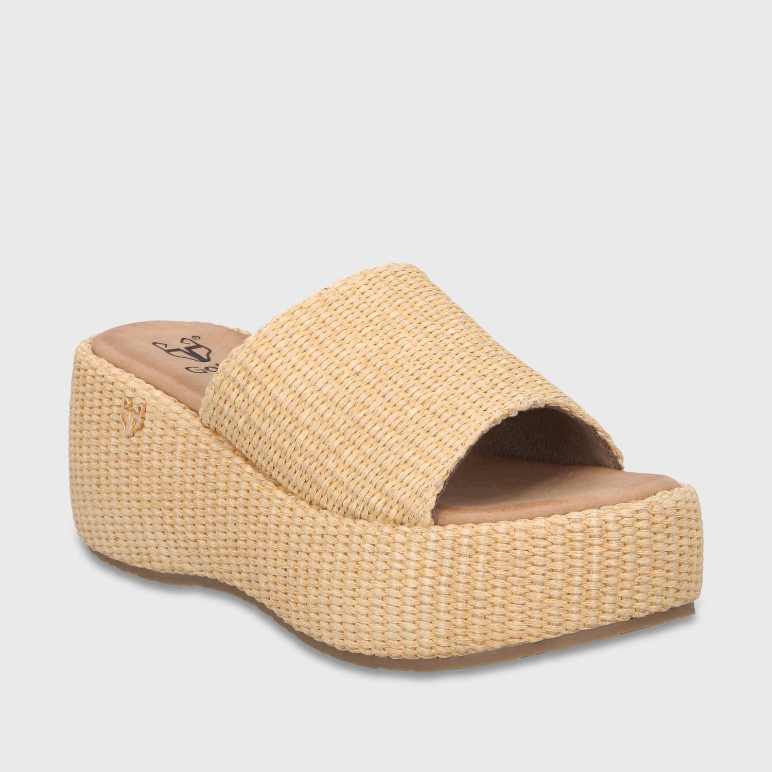 Sandalia Plataforma Beige Mujer 45824 Gotta-1