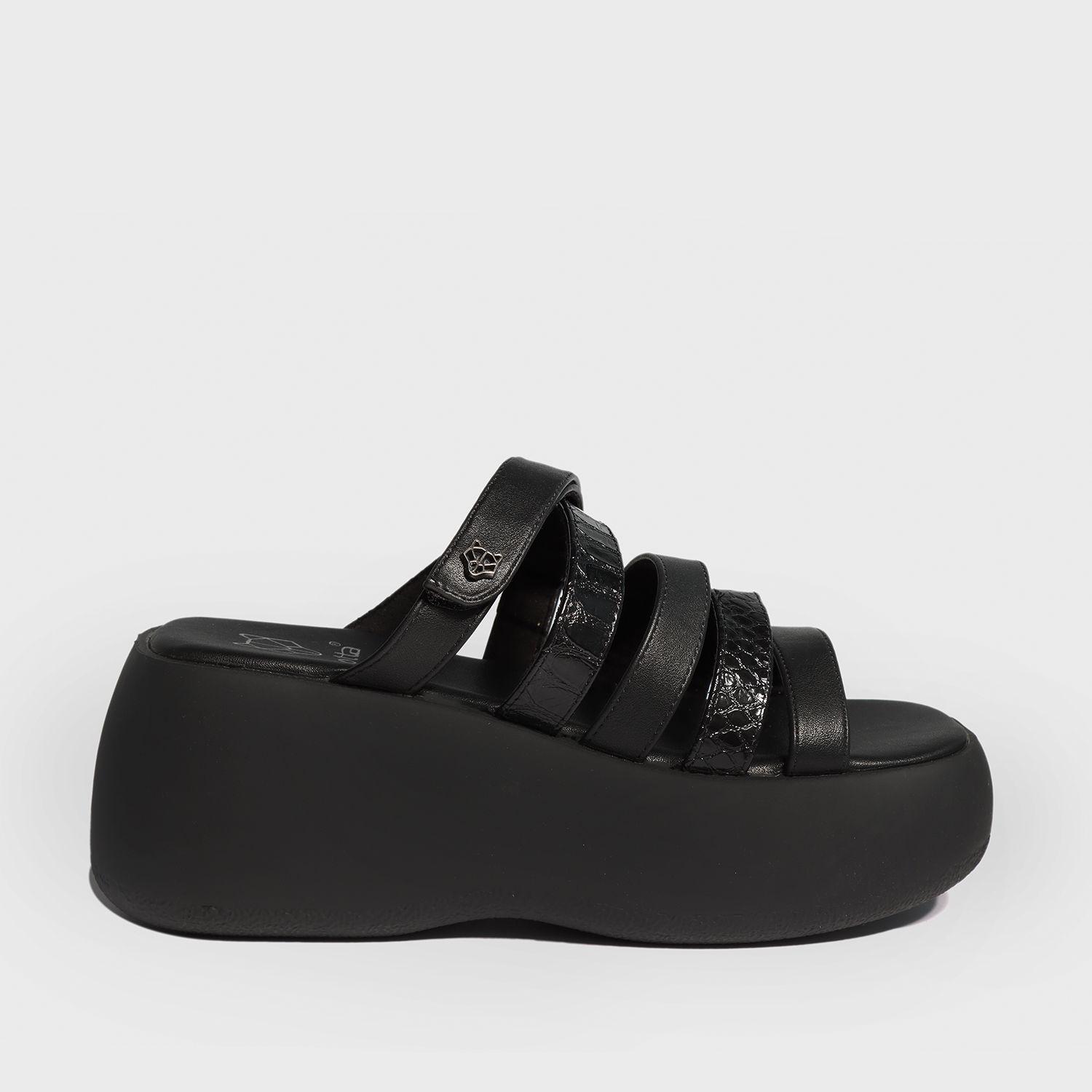 Sandalia Plataforma Negra Mujer 25220 Gotta-0