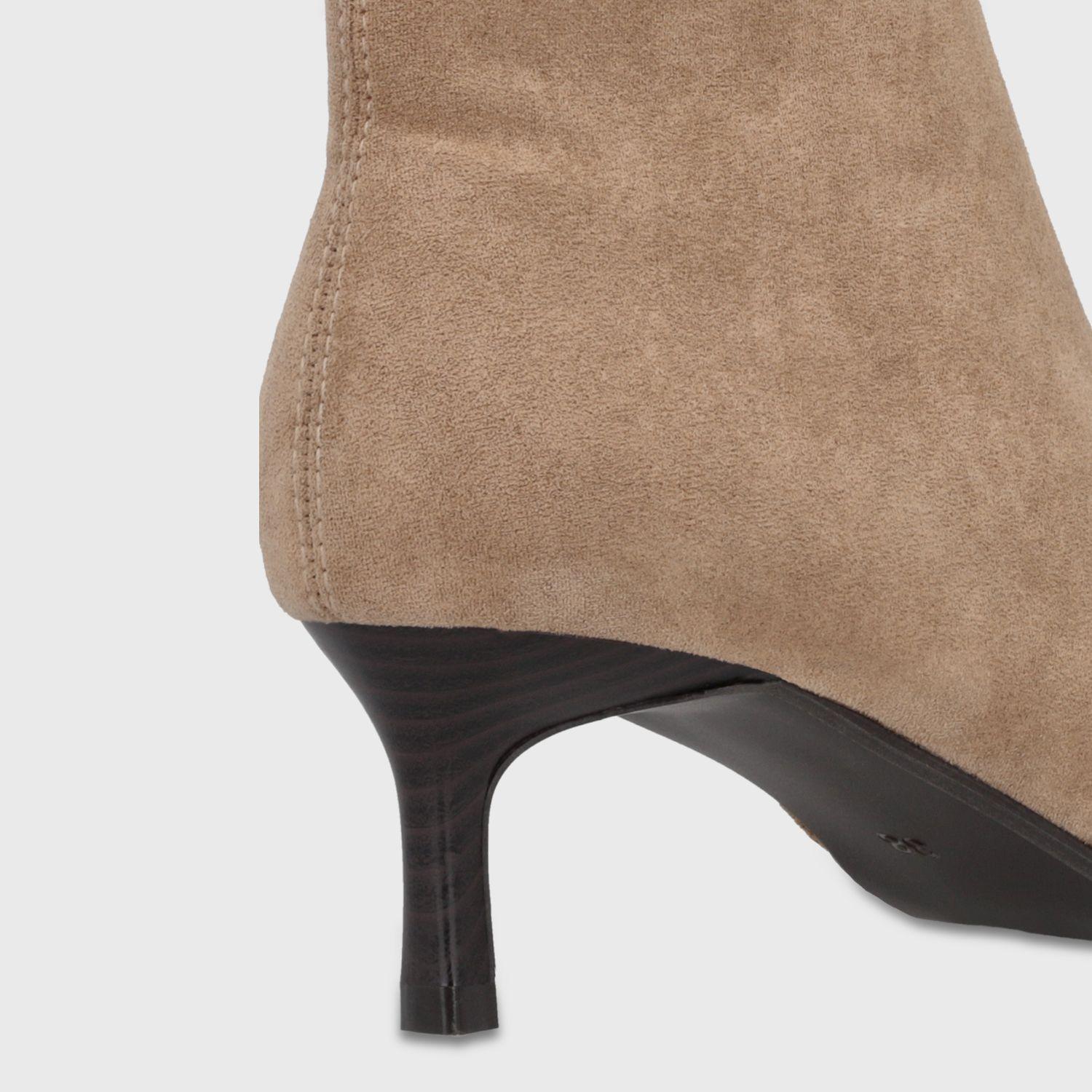 Botin Taco Beige Mujer 6588024 Gotta-5