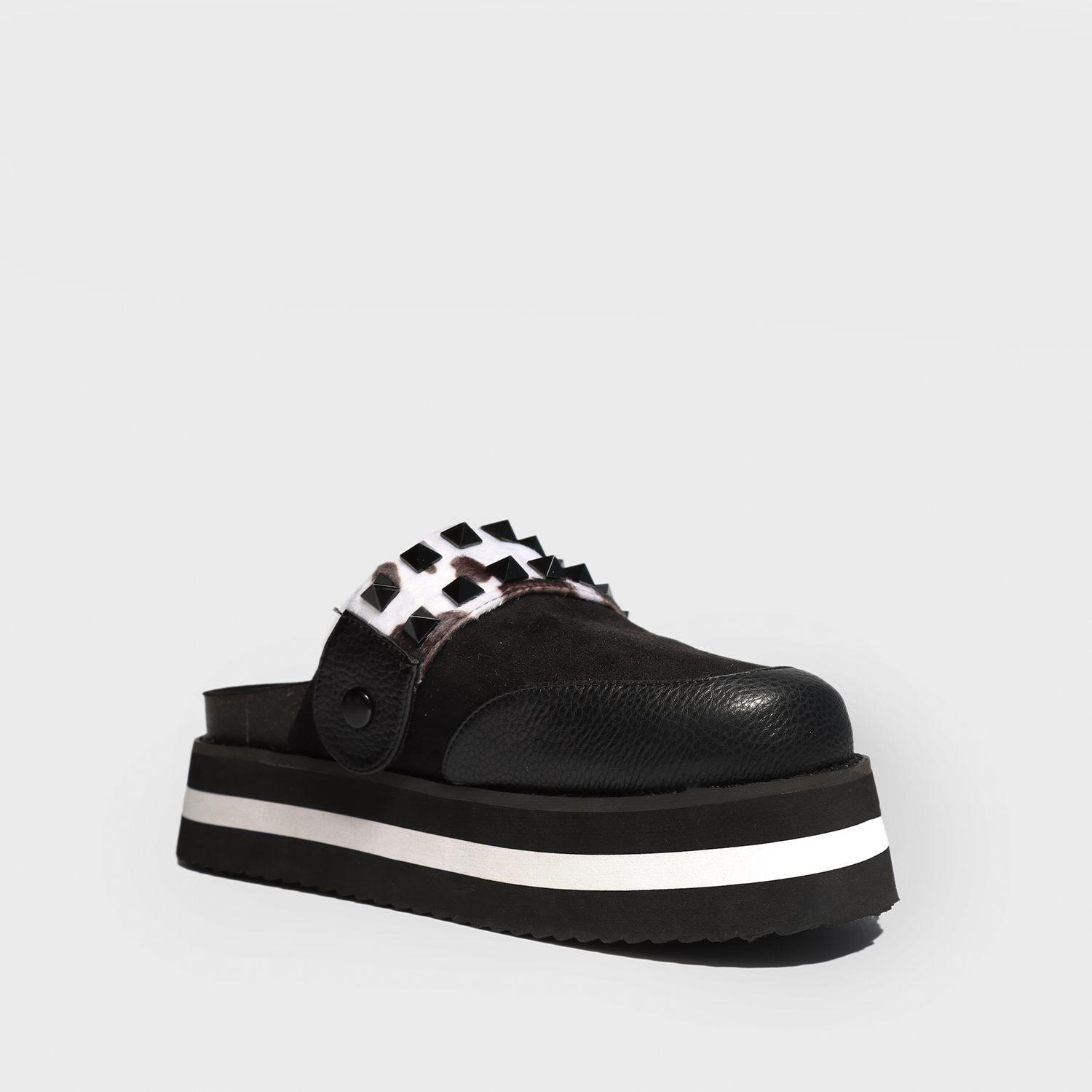 Zueco Negro Cuero Mujer 25265 Gotta-1