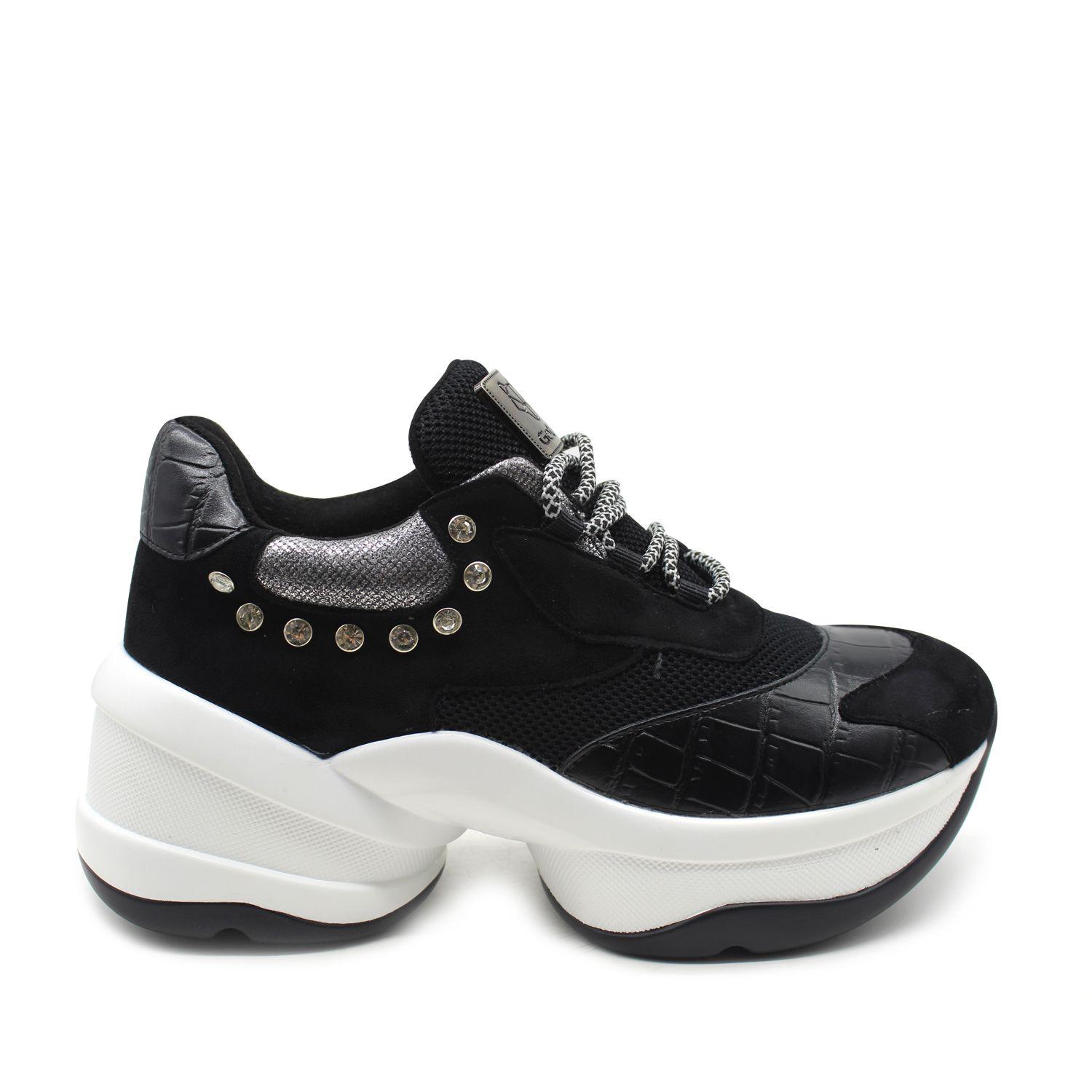 Zapatilla Negra Mujer 13161 Gotta-0
