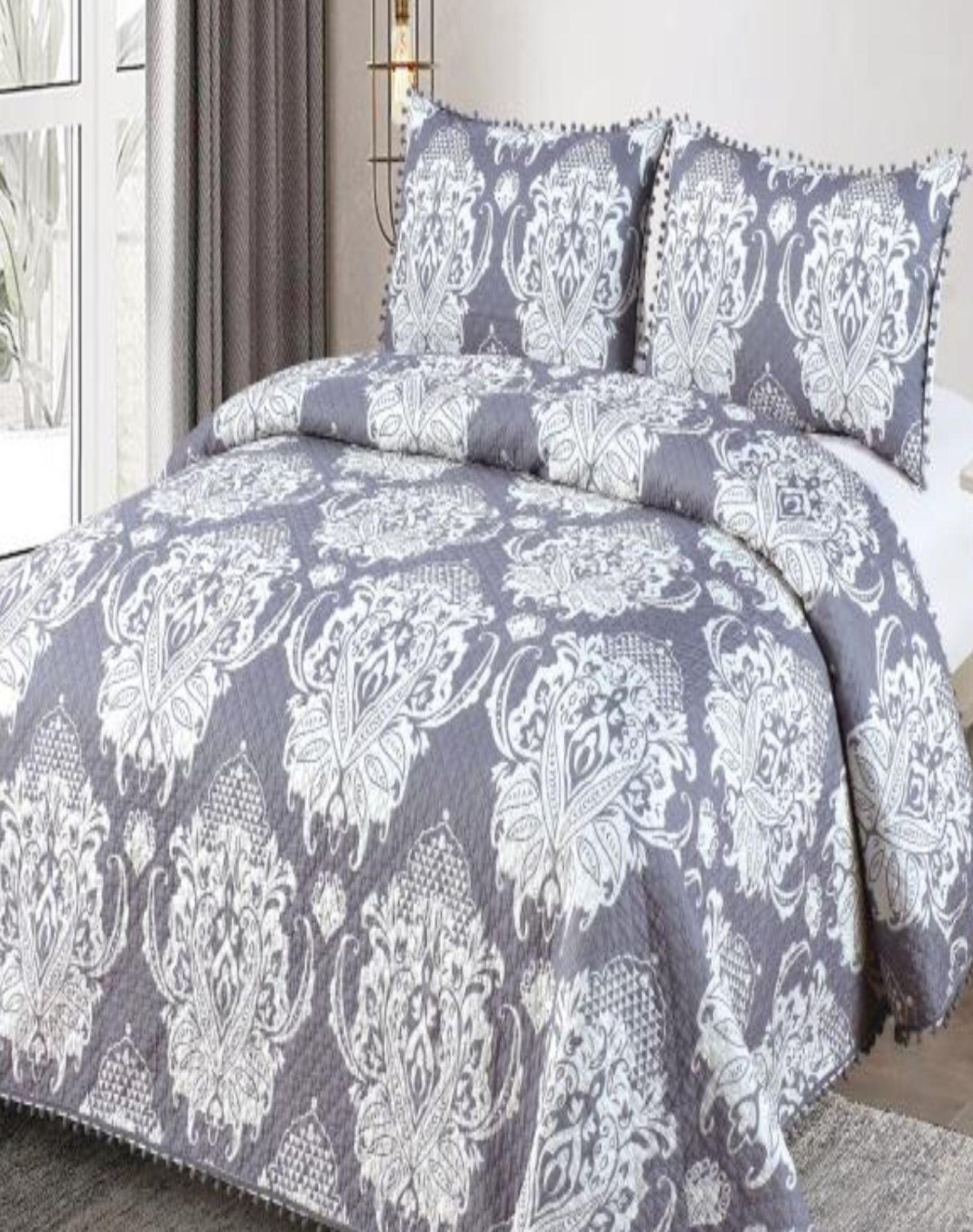 Cubrecama Ligero De Verano Con Pompones - Elegantes KING / Super King TD11-1