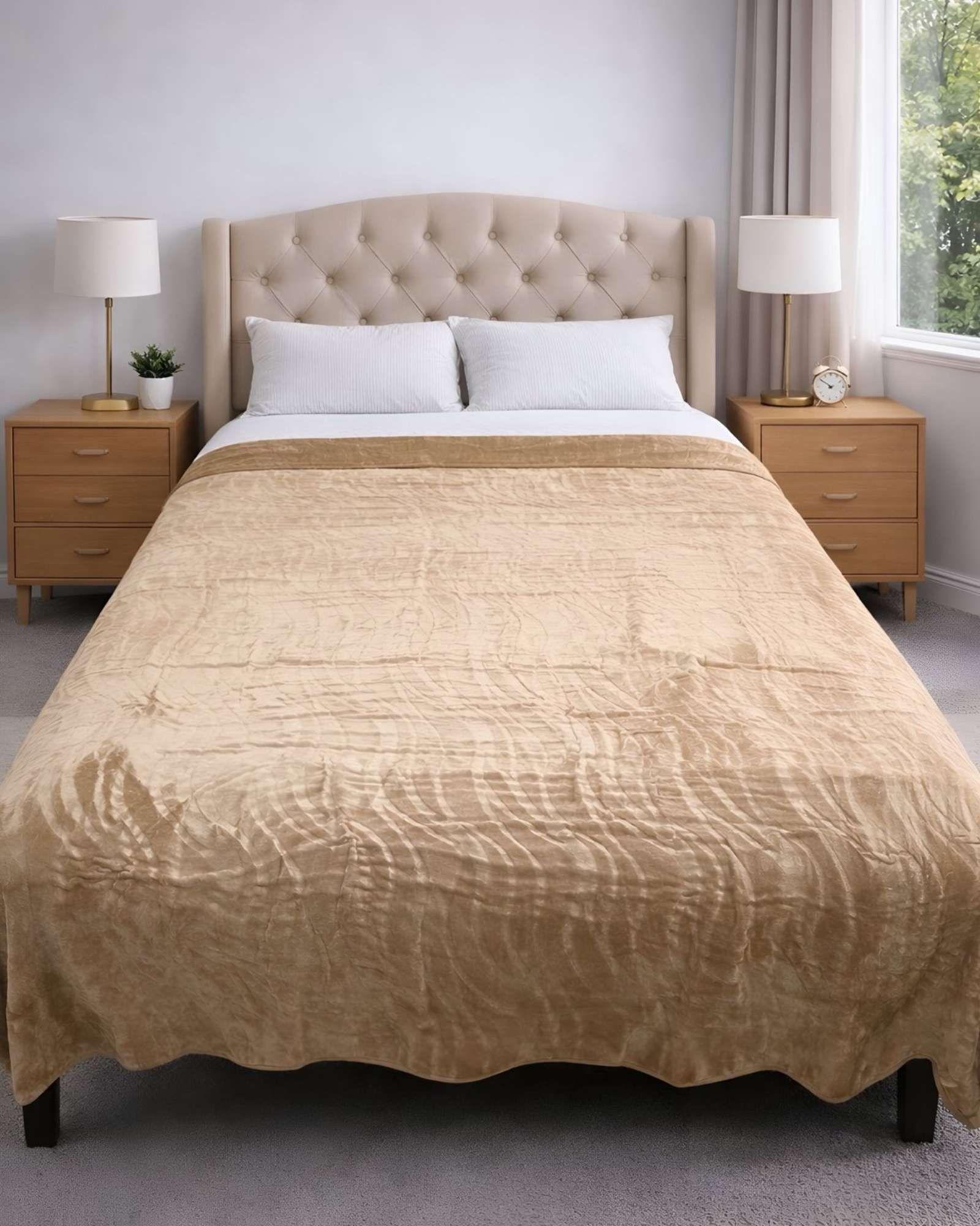 Mantas Frazada de Plush con Chiporro beige-3