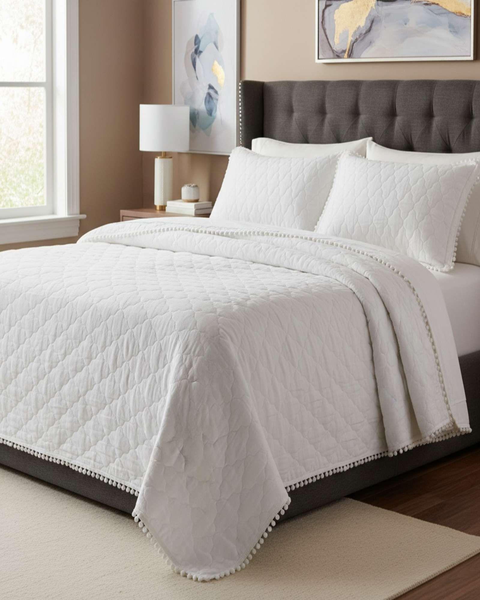 Cubrecama Quilt Primavera Verano Diseño con Pompones King-Superking-3