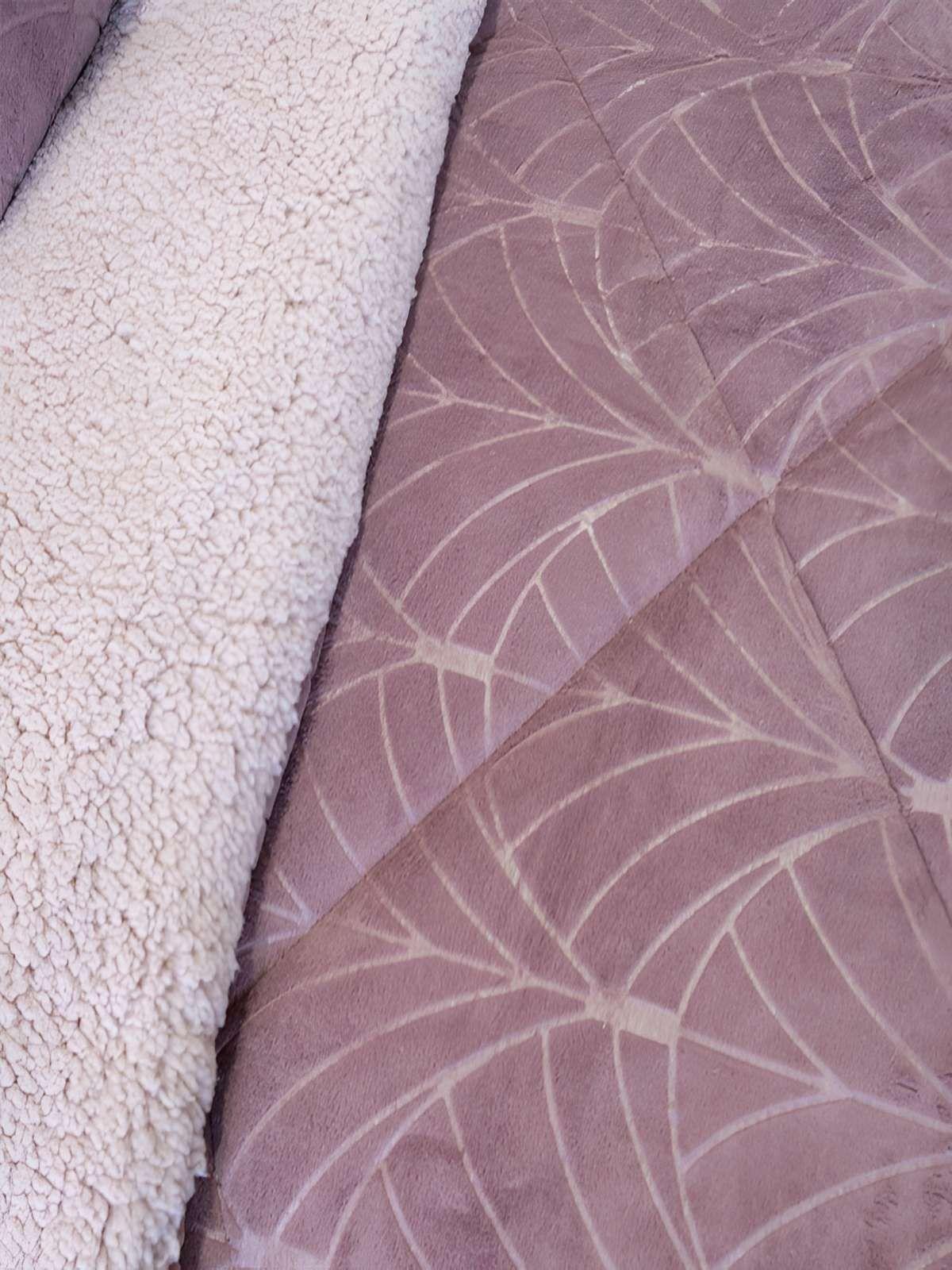 Cubrecama Outboss Deluxe Sherpa 1.5 Plazas Morado-3