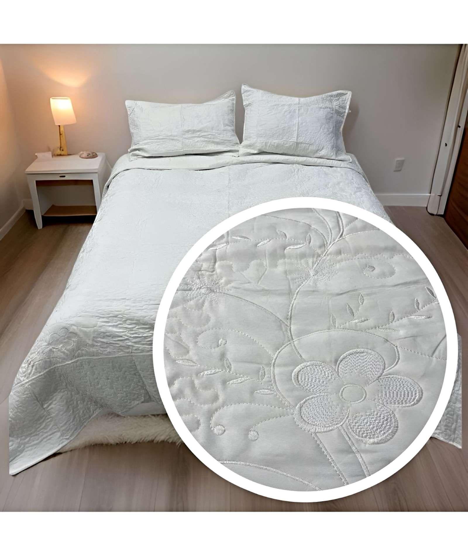 CUBRECAMA COLCHA QUILT DE VERANO 2 PLAZAS BORDADO A3-2