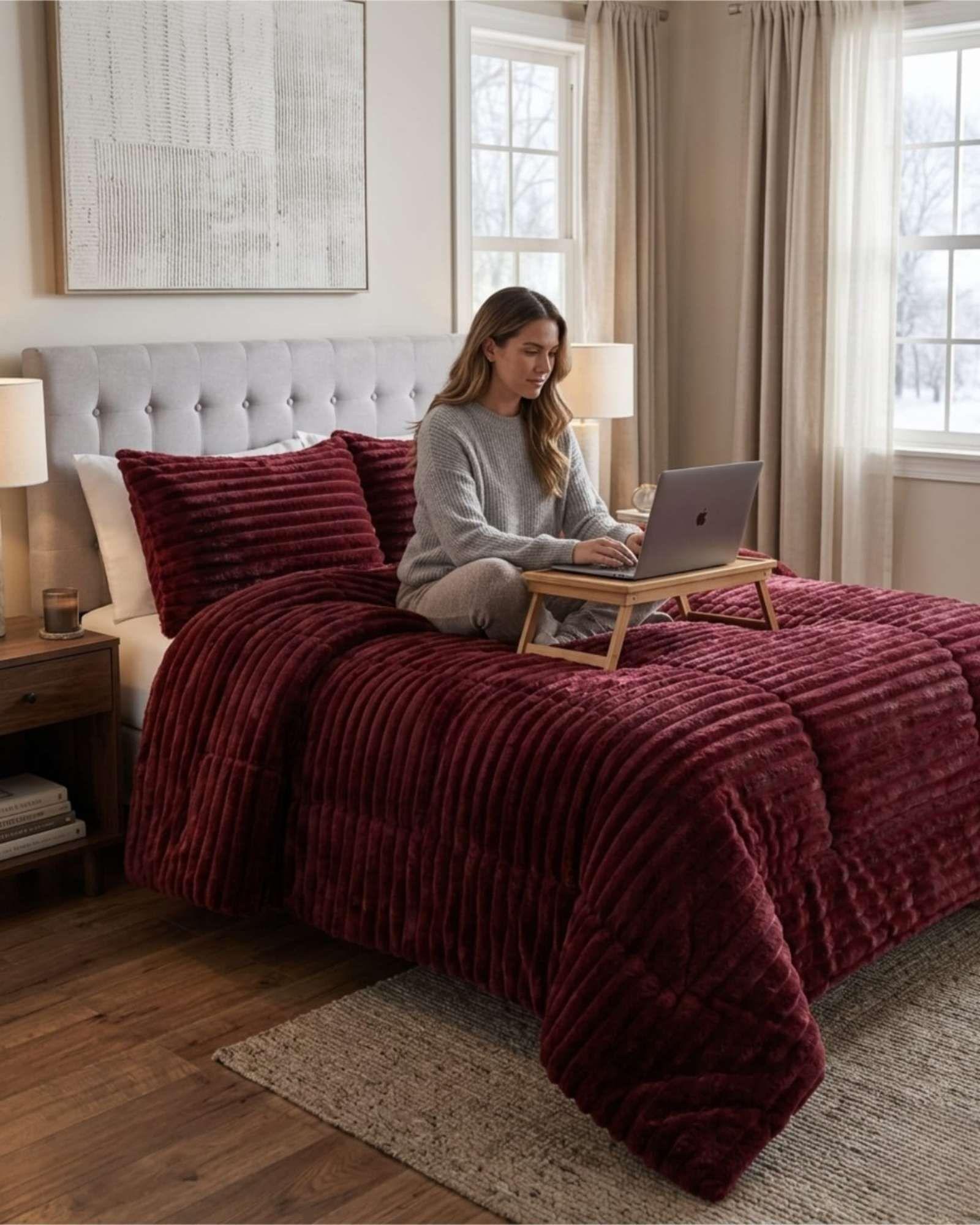Cubrecama 2 plazas Pana de Terciopelo Premium "Dale a tu dormitorio un toque elegante" rojo-1