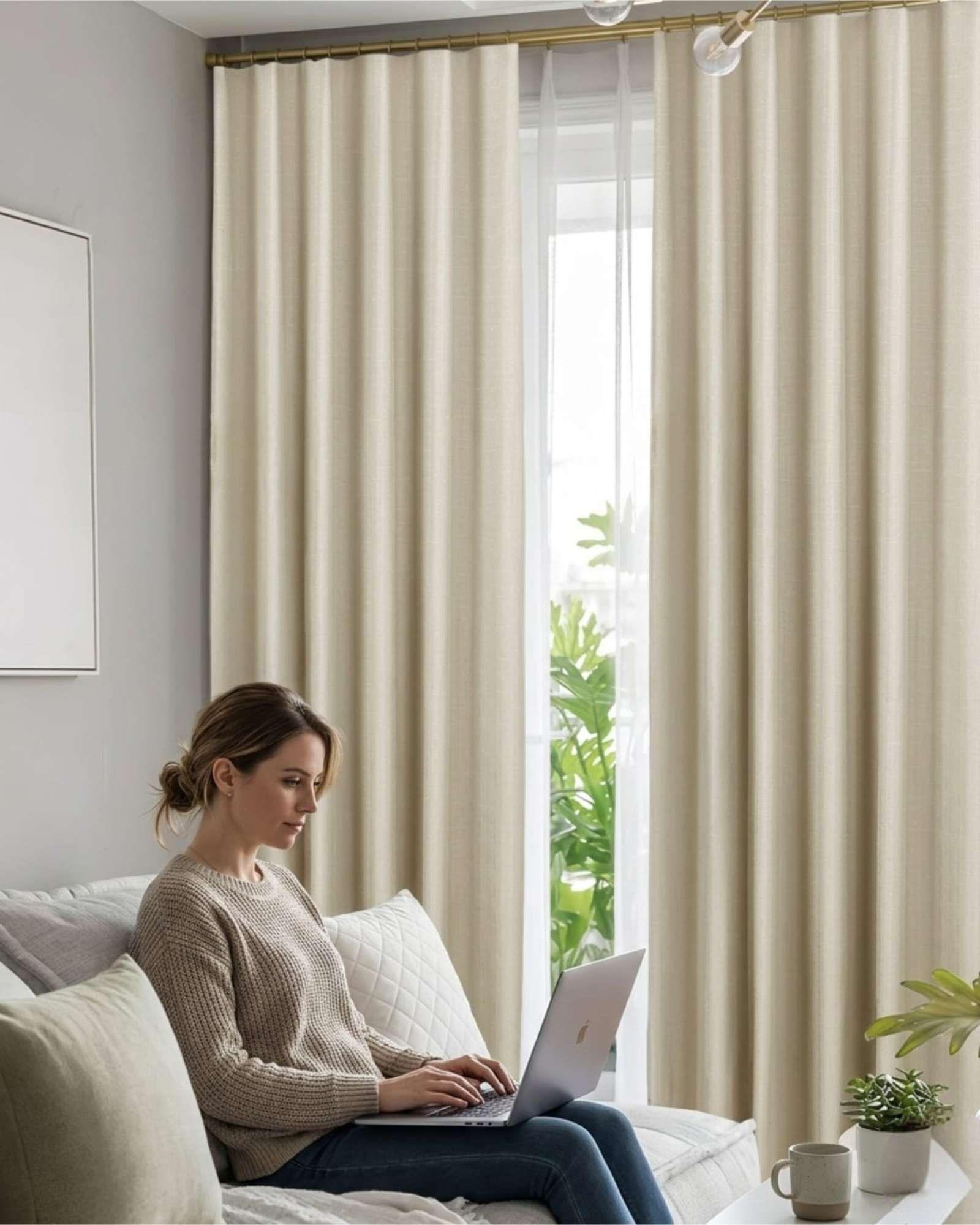 Juego de Cortinas Blackout Premium Engomadas m15-2