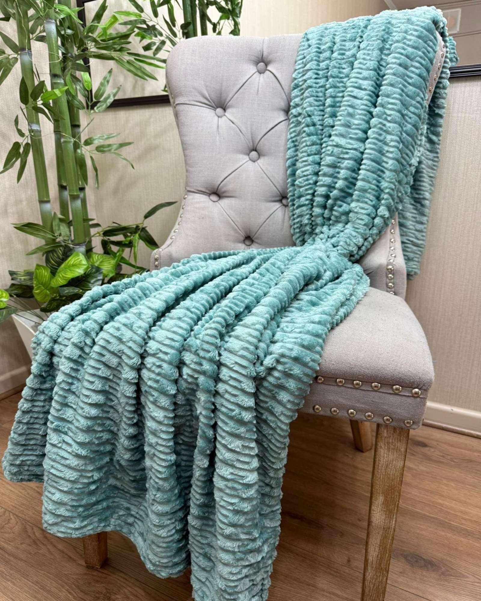 FRAZADAS MANTA PLUSH 2 PLAZA 200 X 230 TUQUESA-3