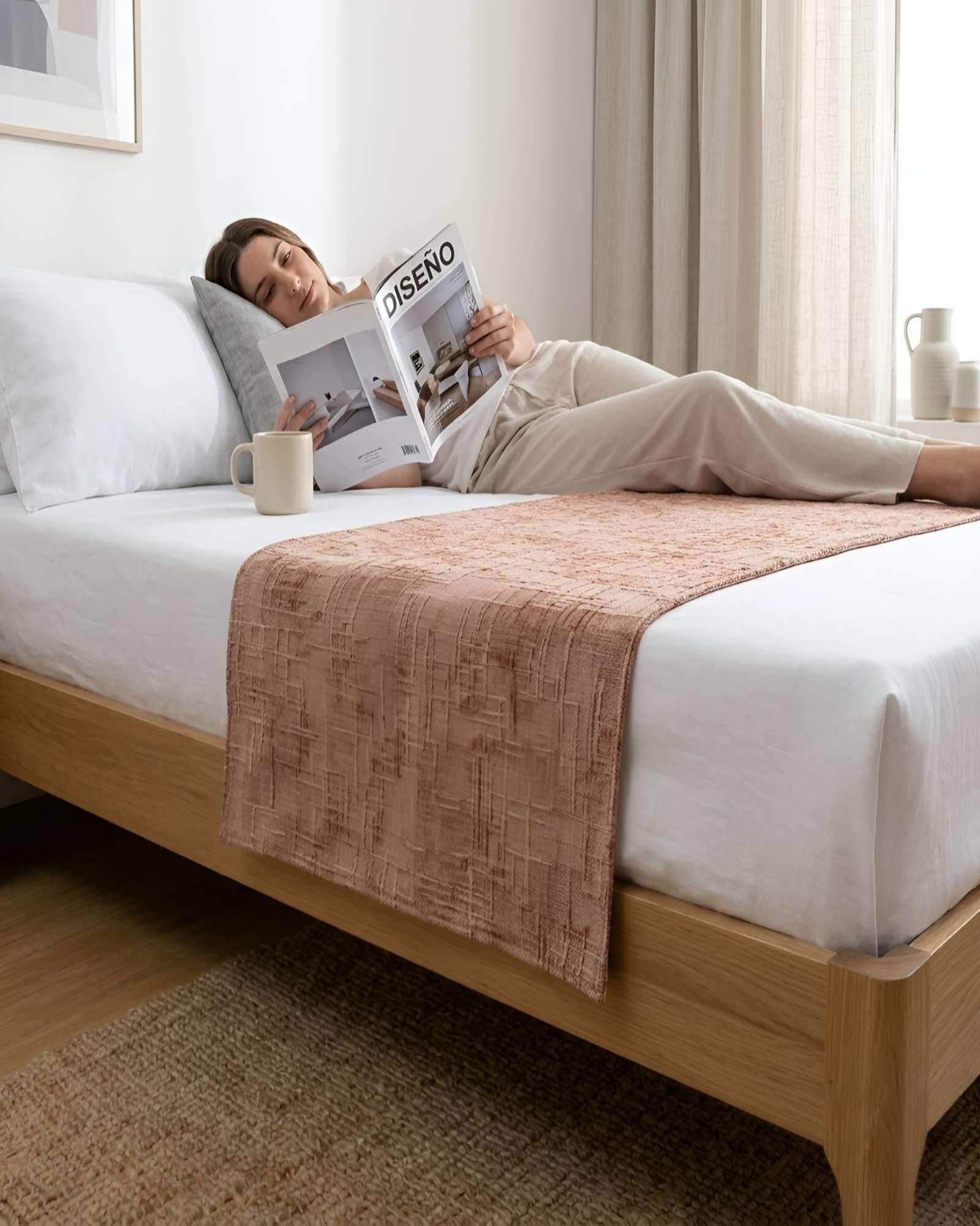 Piecera Cama Chenille Cruzada Decorativa-2