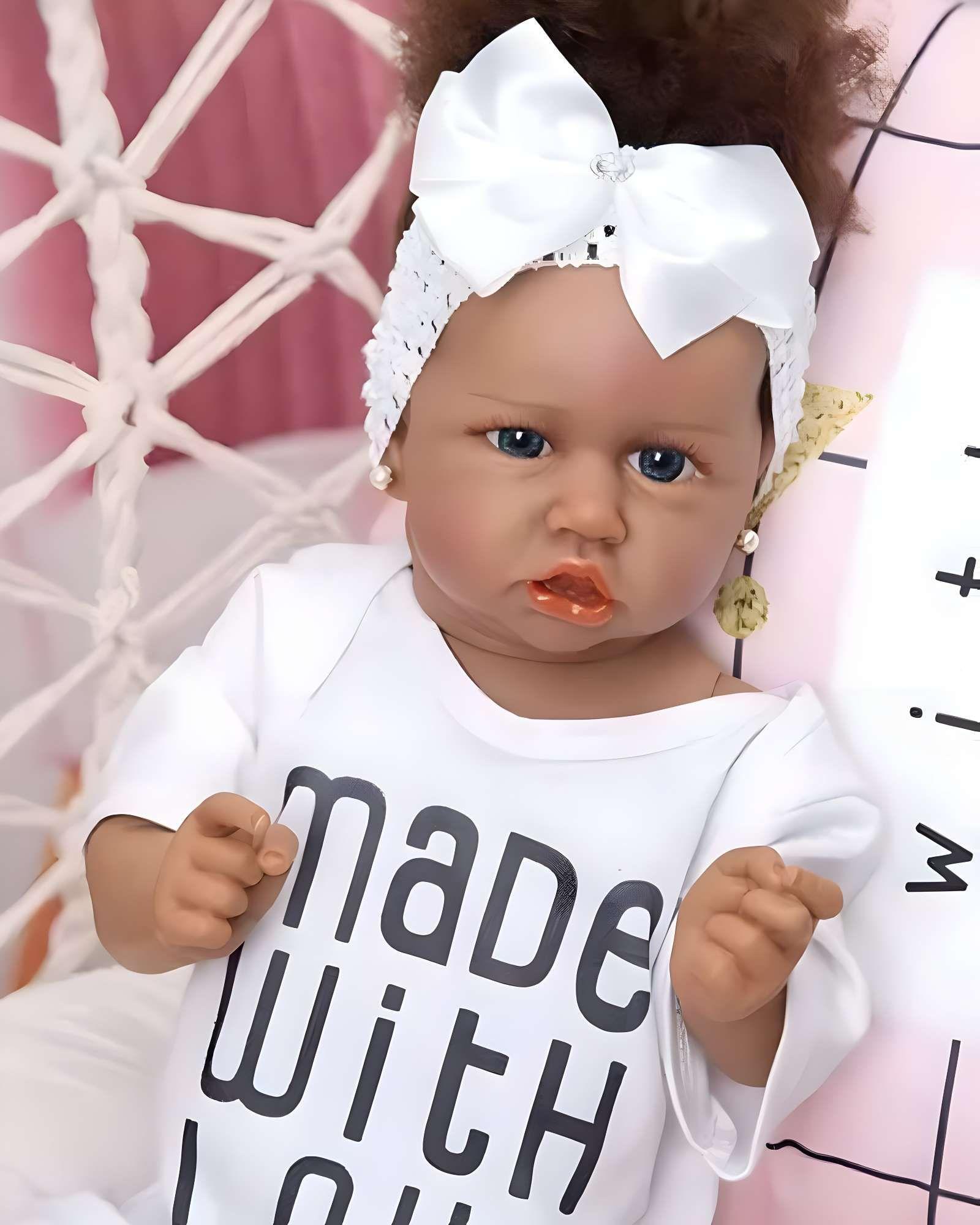 Muñeca infantil bebé realista silicona Morena-3