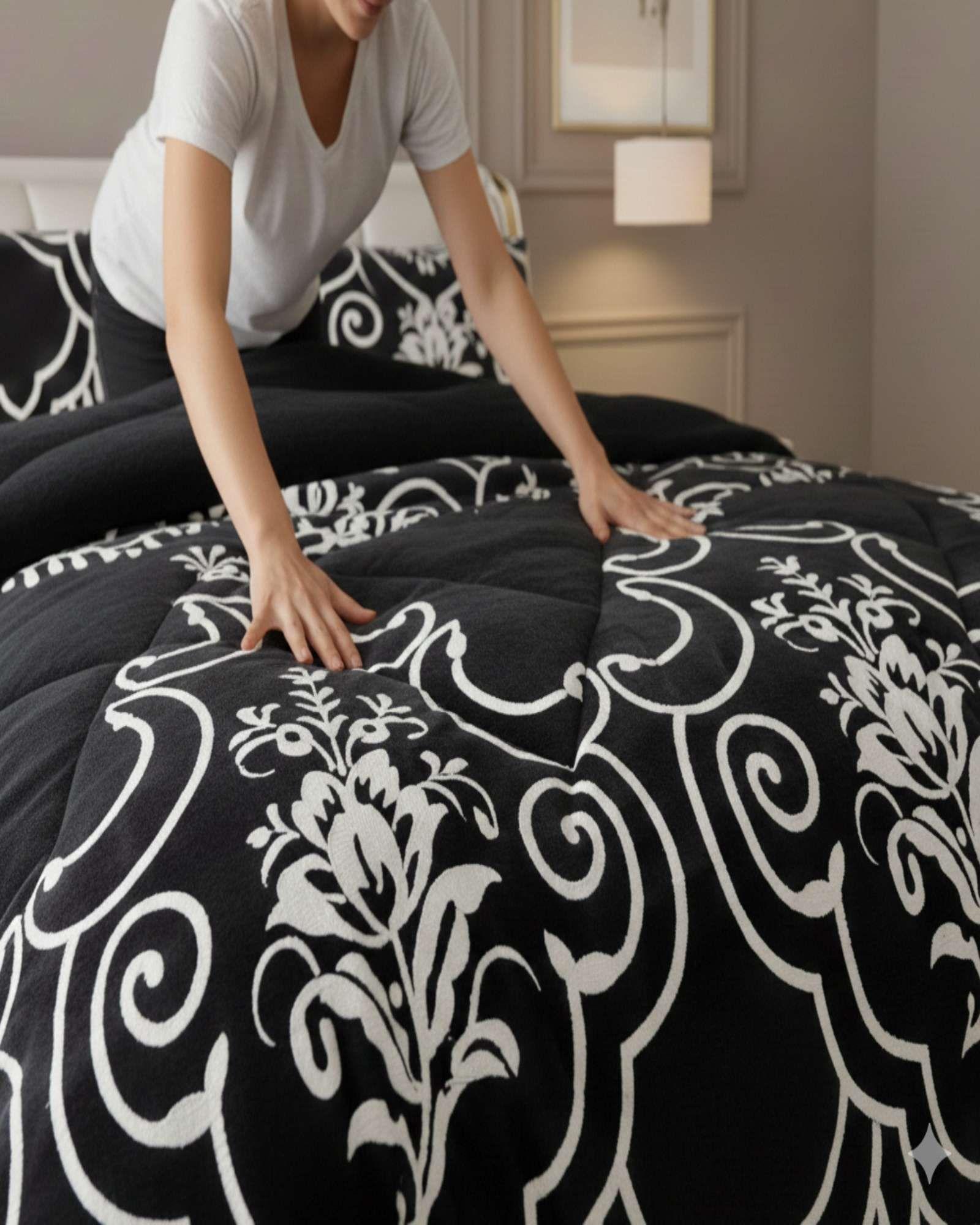 Set de Cubrecama con Chiporro mas sabana 2 plaza Extra Suave M6-2