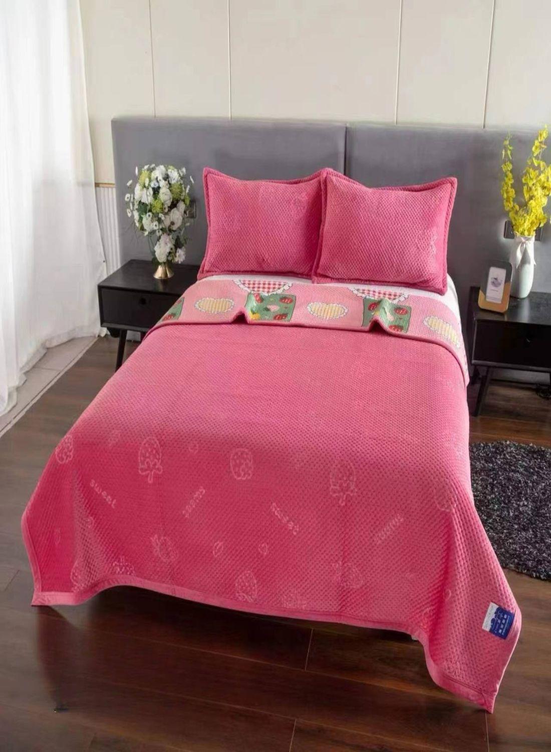 CUBRECAMA QUILT CON TELA PLUSH VERANO - INVIERNO-0