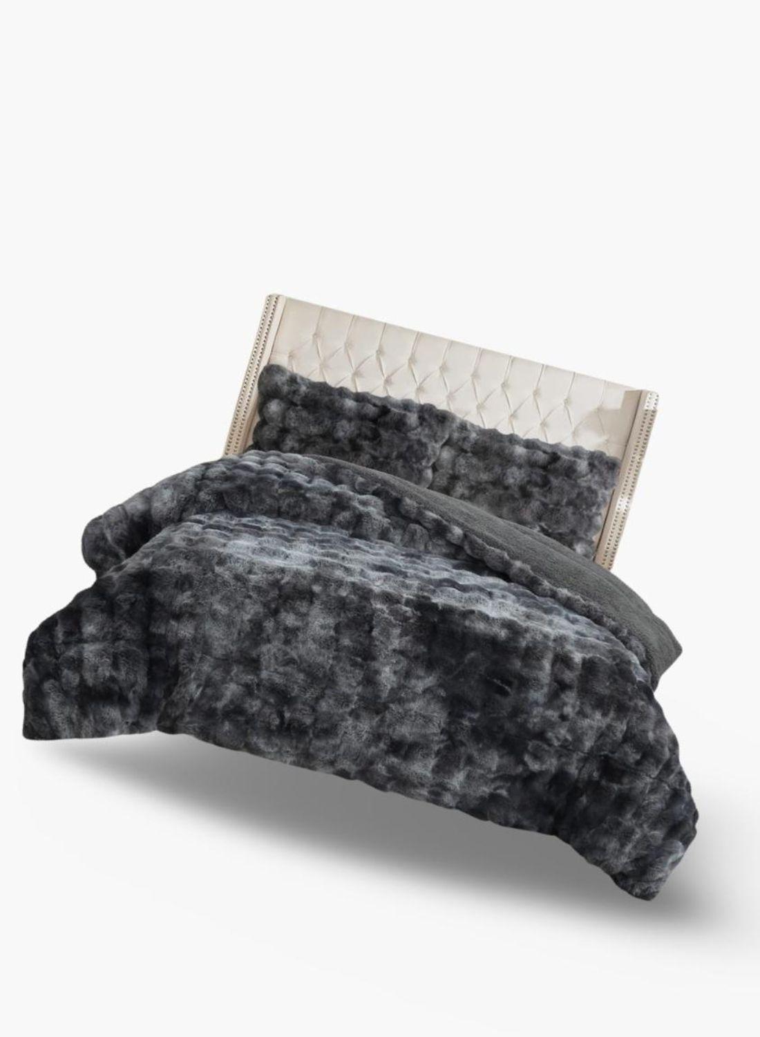 CUBRECAMA GRUESO TEXTURIZADO CON CHIPORRO -0