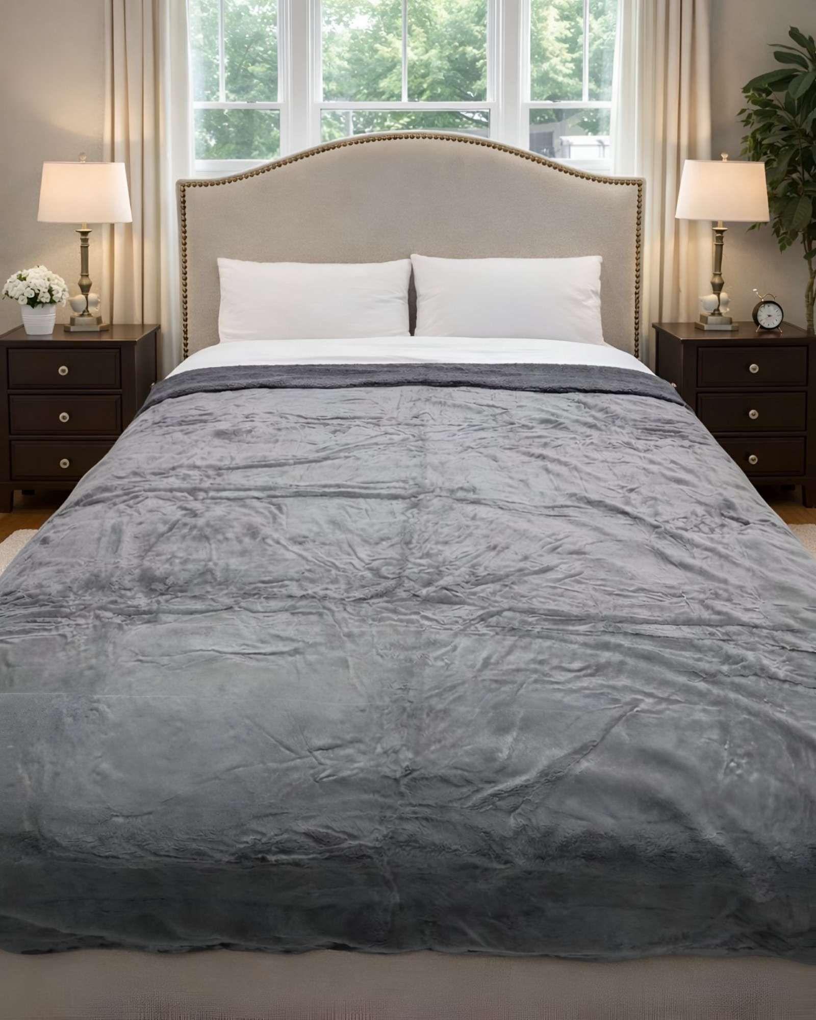 Frazada Térmica de Plush con Reverso en Chiporro gris-4