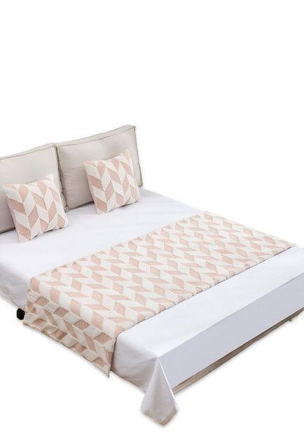 PIECERA DE CAMA DECORATIVA  MODELO RASTROJAR ROSADO-2