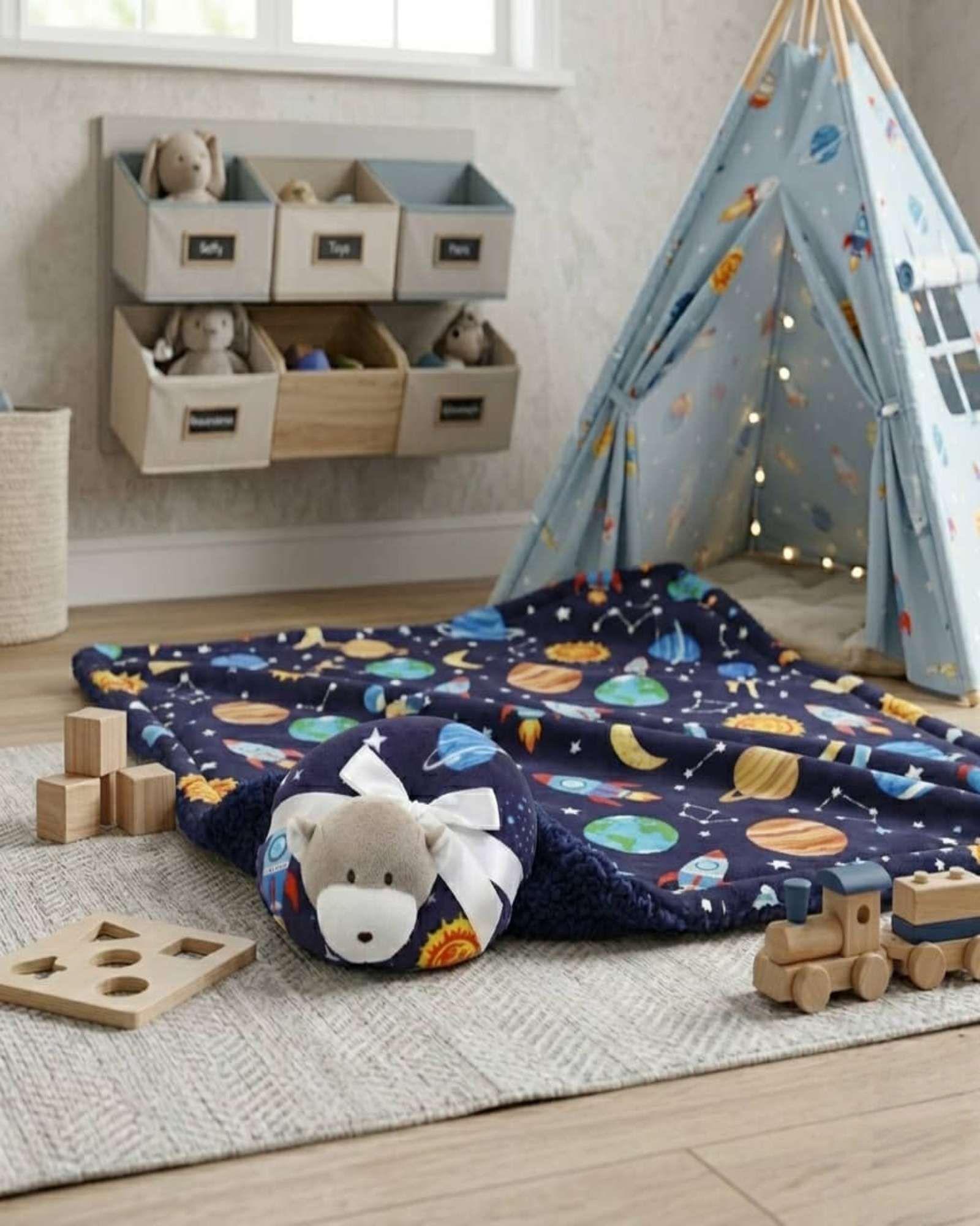 Set Manta Infantil Sherpa y Cojín de Cuello A6-1
