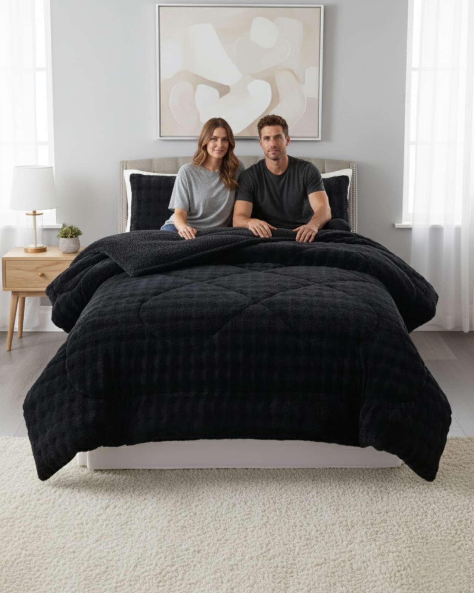 Cubrecama Acolchado Súper Calientito Plush con Chiporro king-Super king negro-3