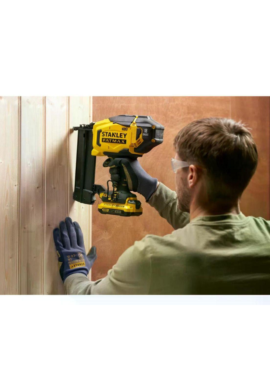 CLAVADORA 18GA 20V MAX STANLEY S/B-C SCN618B-B3-3
