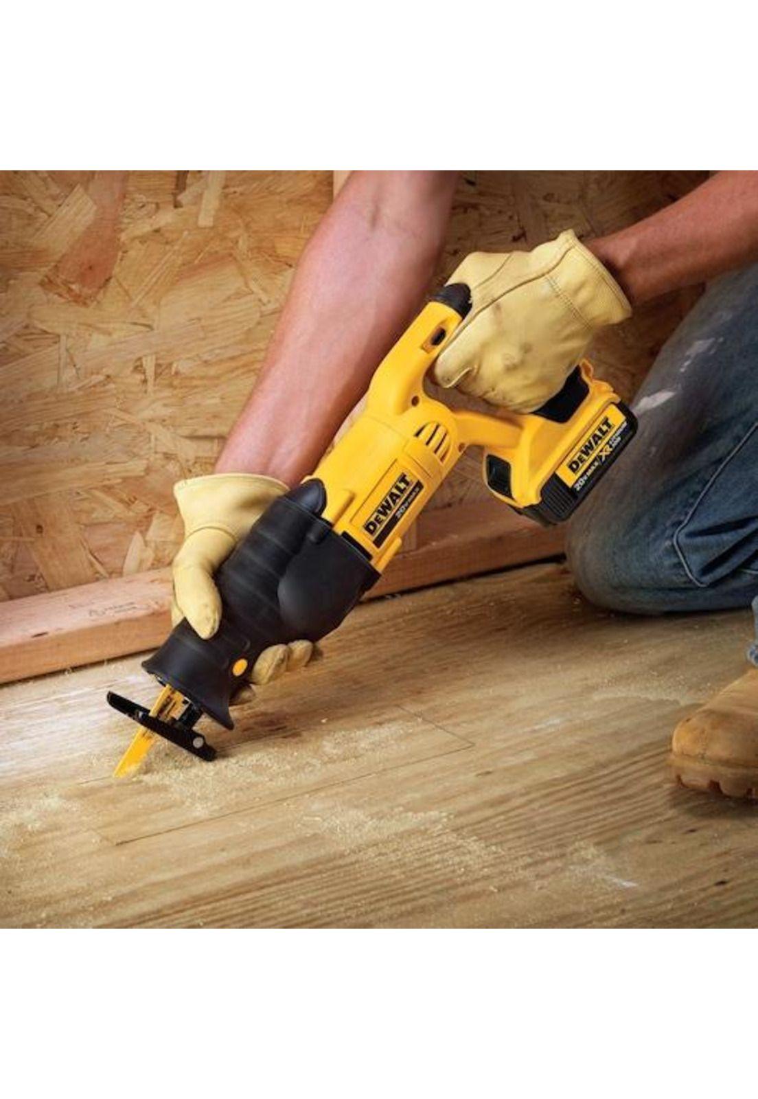 SIERRA SABLE DEWALT DCS380B-B3 20V SIN BAT NI CARG-2