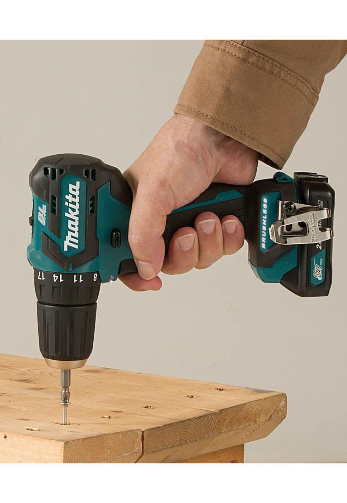 TALADRO ATORN. MAKITA DF332DWAE - 10MM 12V CXT+2B 2AH+C-4