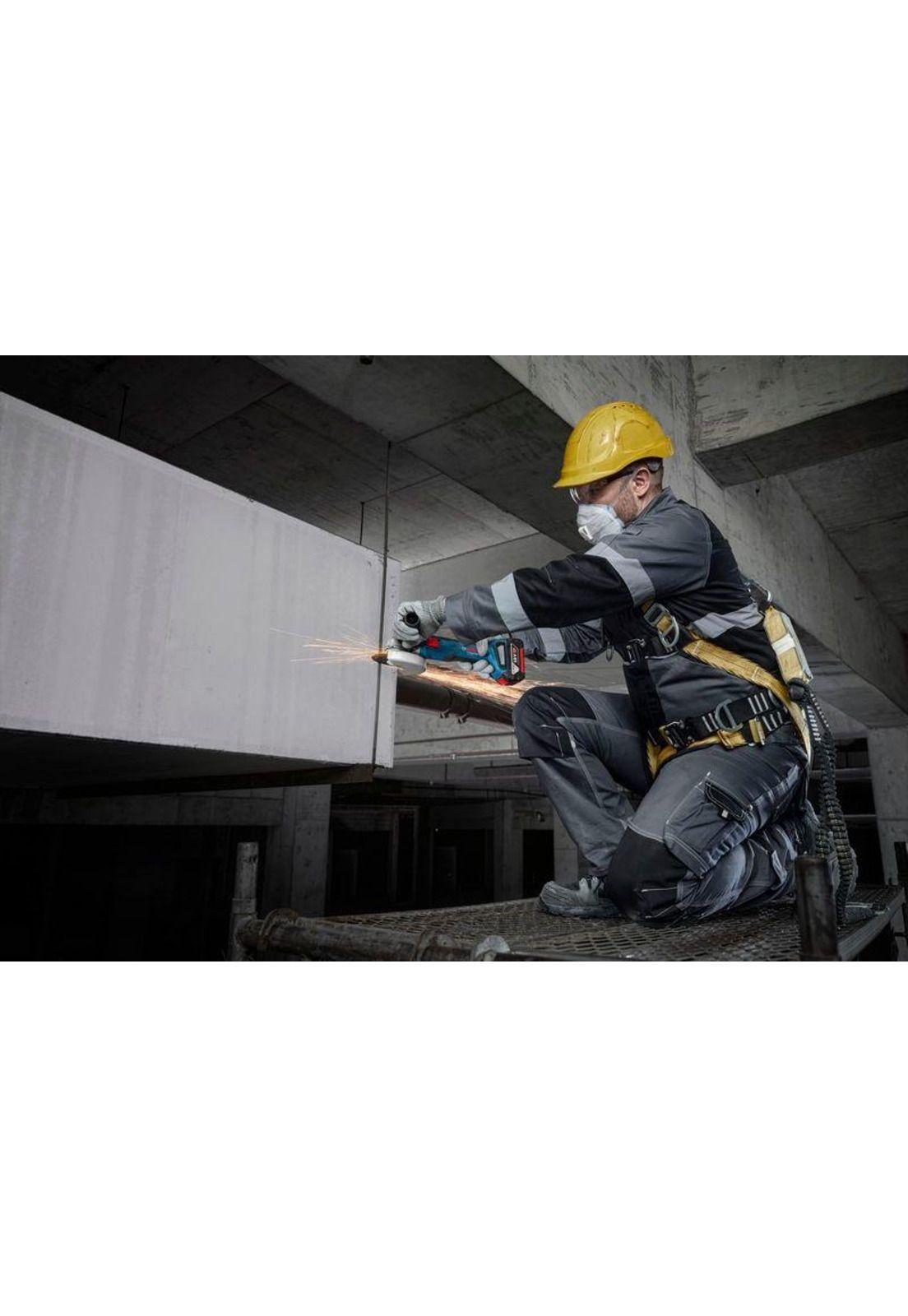 ESMERIL ANGULAR 5" BOSCH GWS 18V-8 PROF SIN BAT NI CARG-6