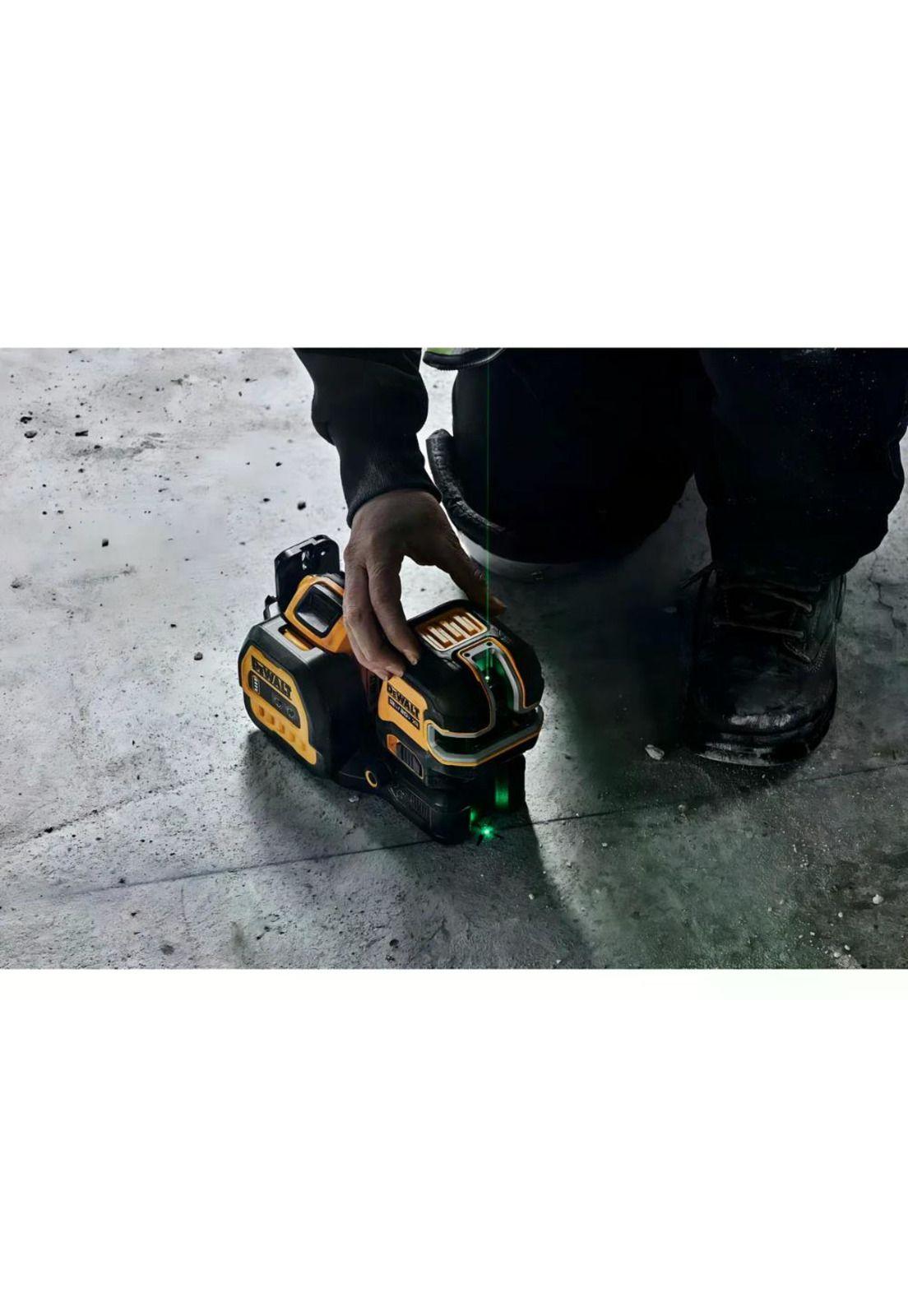 NIVEL LASER DEWALT 20V VERDE S/B-C DCLE34220GB-3