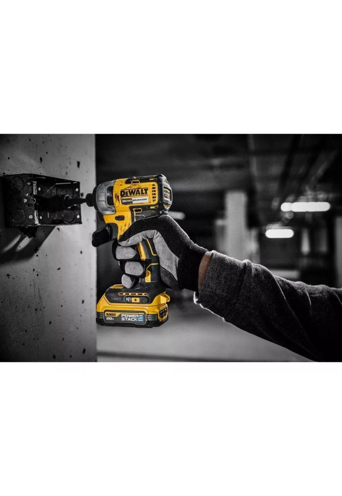 KIT BATERIA POWERSTACK DEWALT DCBP034E2-B2 20V MAX+CARG-7