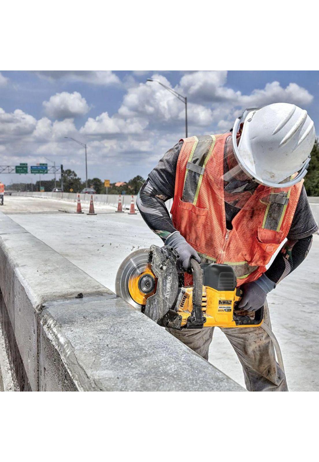 SIERRA CORTE P/CONC-METAL  9" 60V DEWALT DCS692B-4