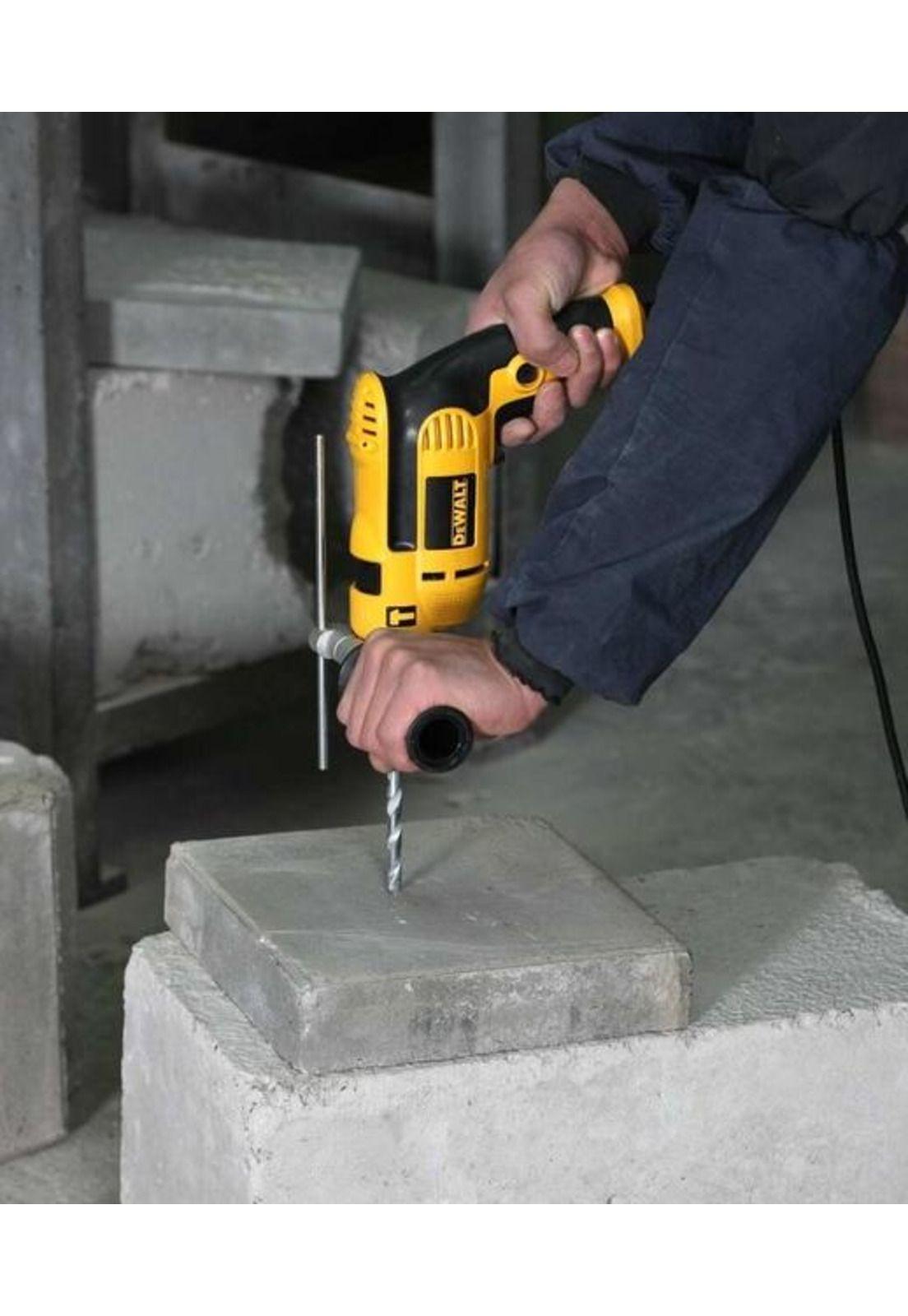 TALADRO PERCUTOR DEWALT DWD024-B2 1/2" 710W-3