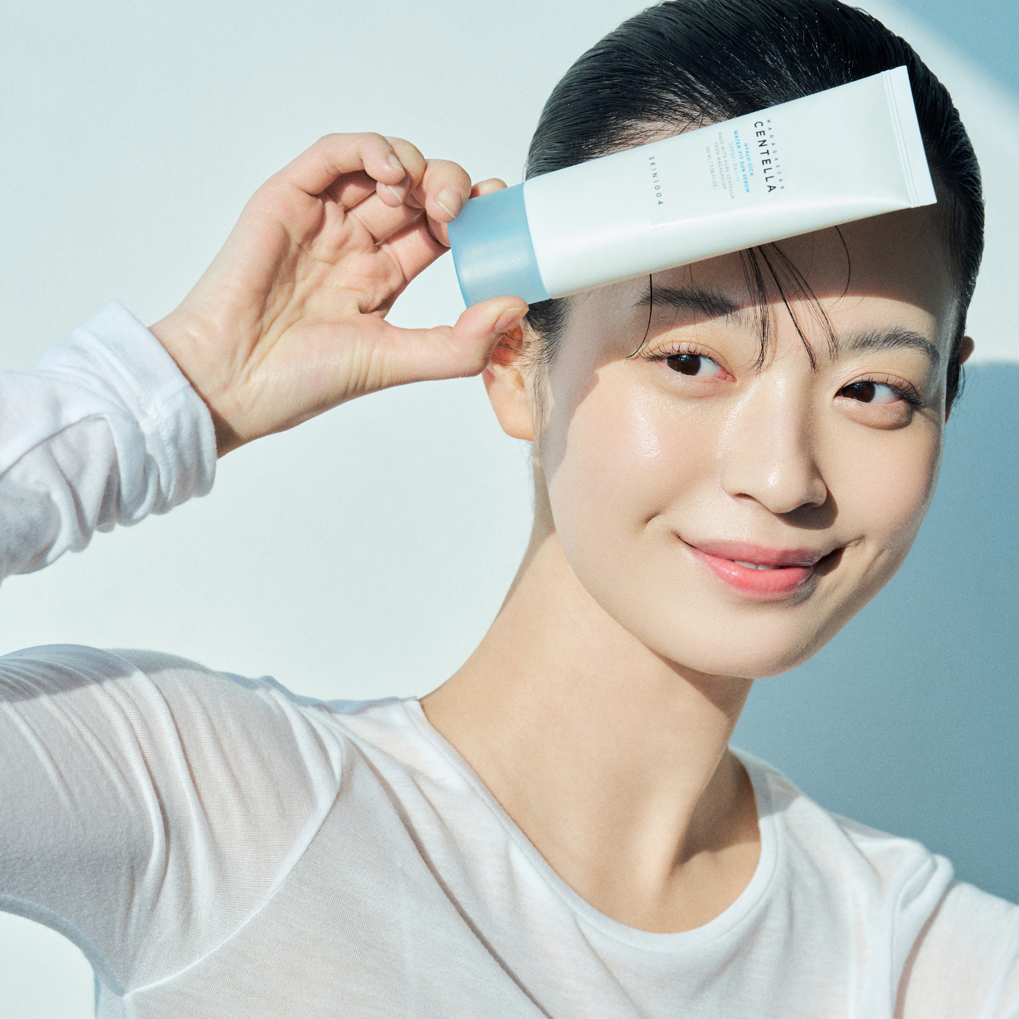 [SKIN1004] Madagascar Centella Hyalu-Cica Water-Fit Sun Serum 100ml-2