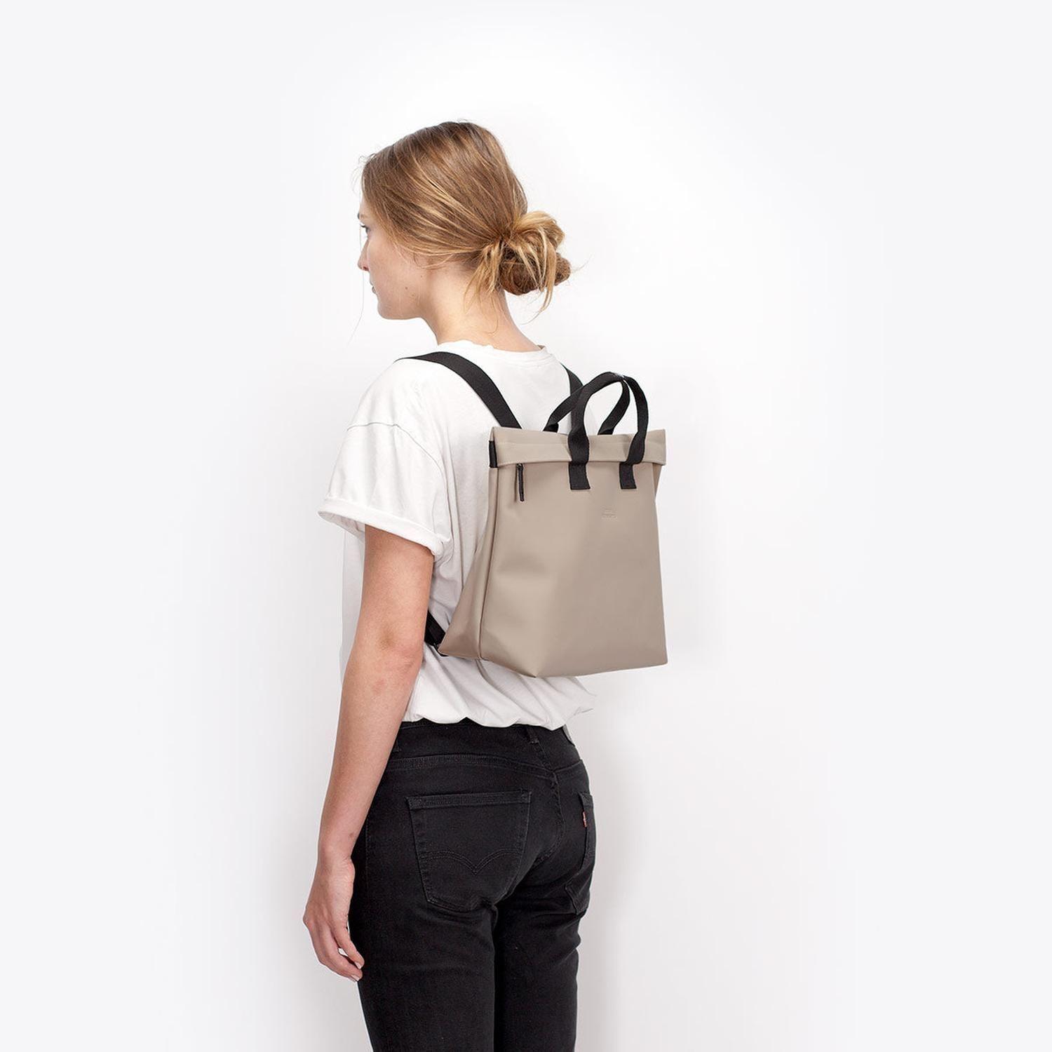 Mochila/Cartera Eliza Lotus Nude-1
