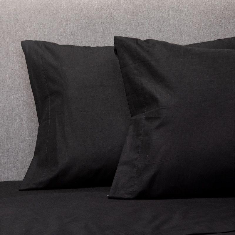 Pack 2 Almohadas + Sabana Negra 2 Plazas Arthome-2