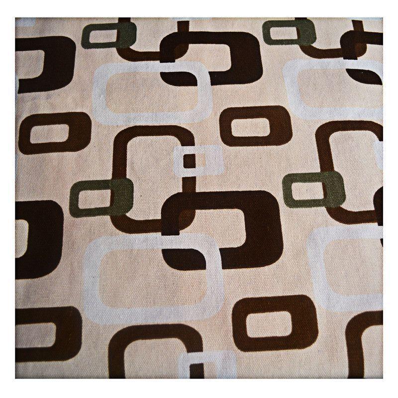 Mantel Cuadrado cuadros fondo beigs 150 cm x 150 cm-3