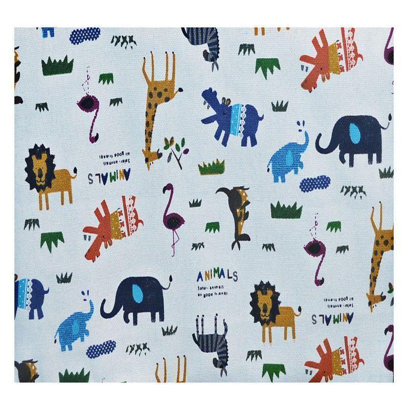Mantel Cuadrado animalitos fondo blanco 150 cm x 150 cm-3