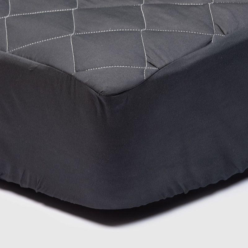 Pack 2 Almohadas Negro + Cubrecolchon Negro 2 Pl Arthome-4