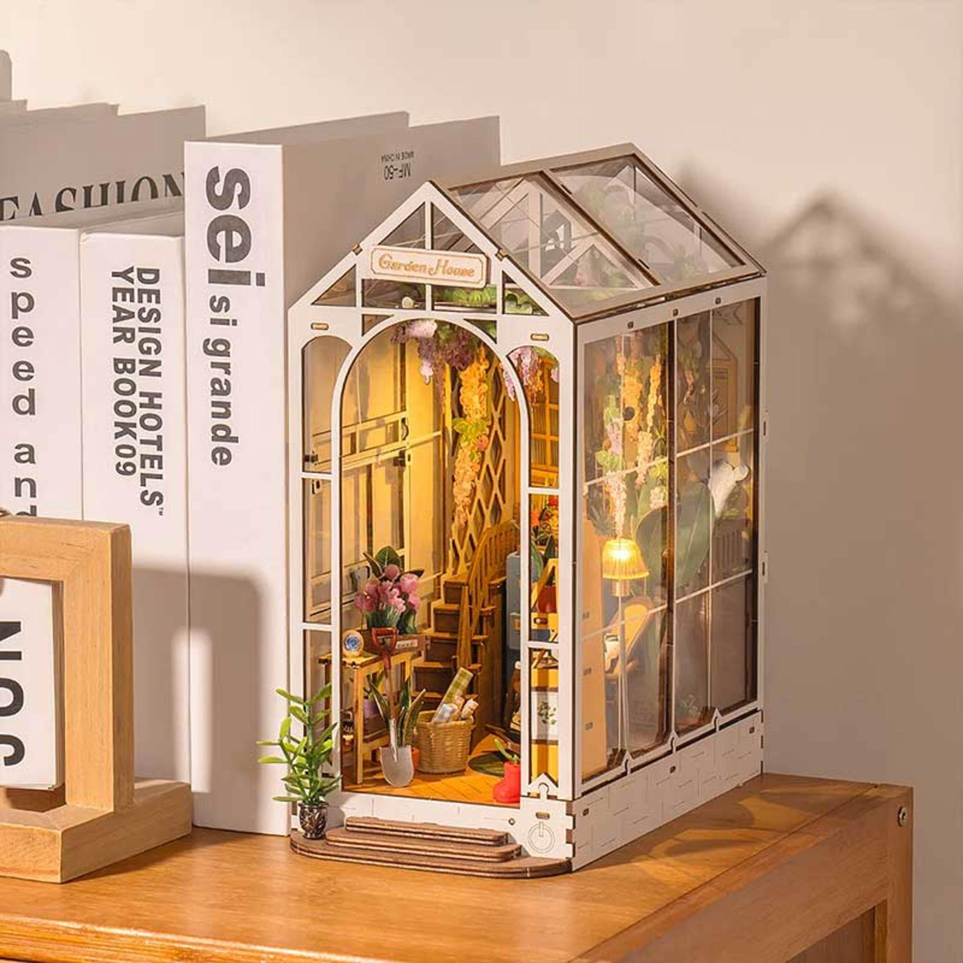 Separador sujeta libros garden house armable puzzle 3d-3
