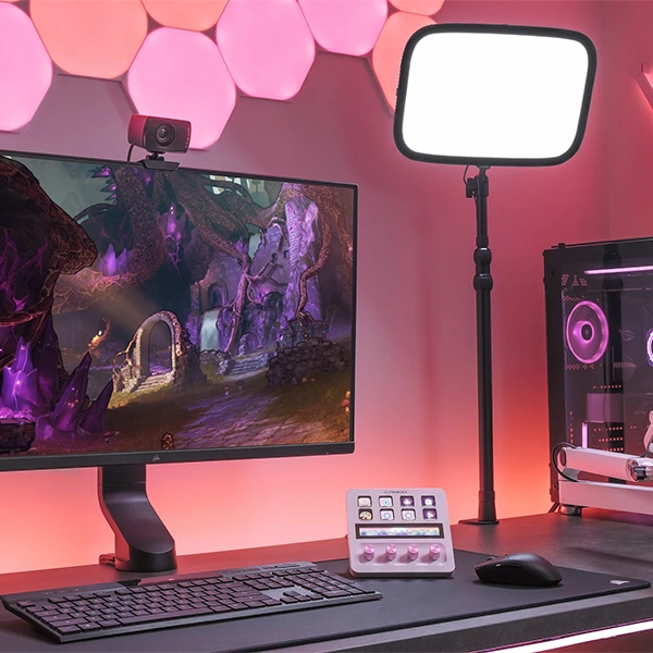 Elgato Stream Deck + White-7