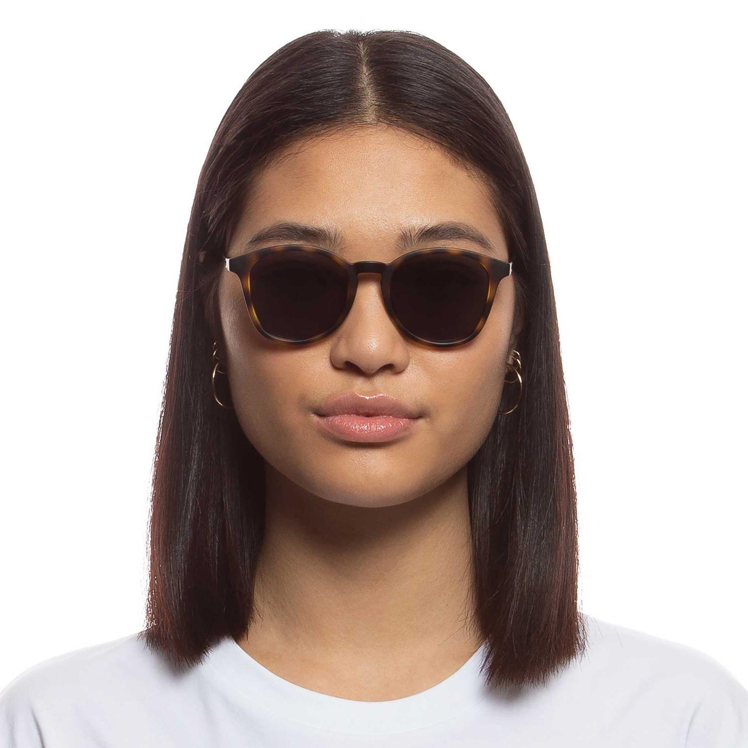 Anteojos de Sol CONTRABAND MATTE TORT - SMOKE MONO-2