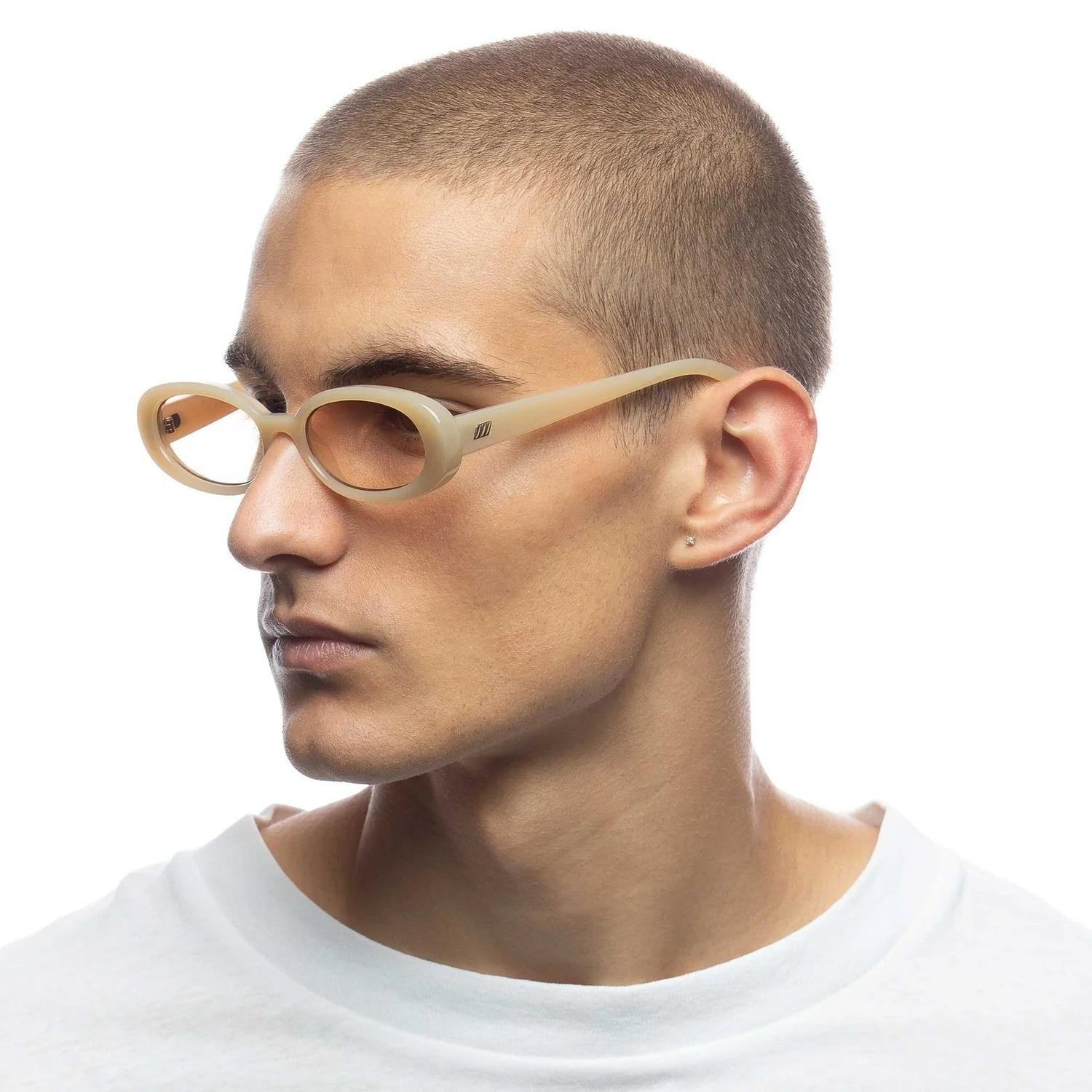 Anteojos de Sol OUTTA LOVE LATTE - LIGHT BROWN GRAD-5