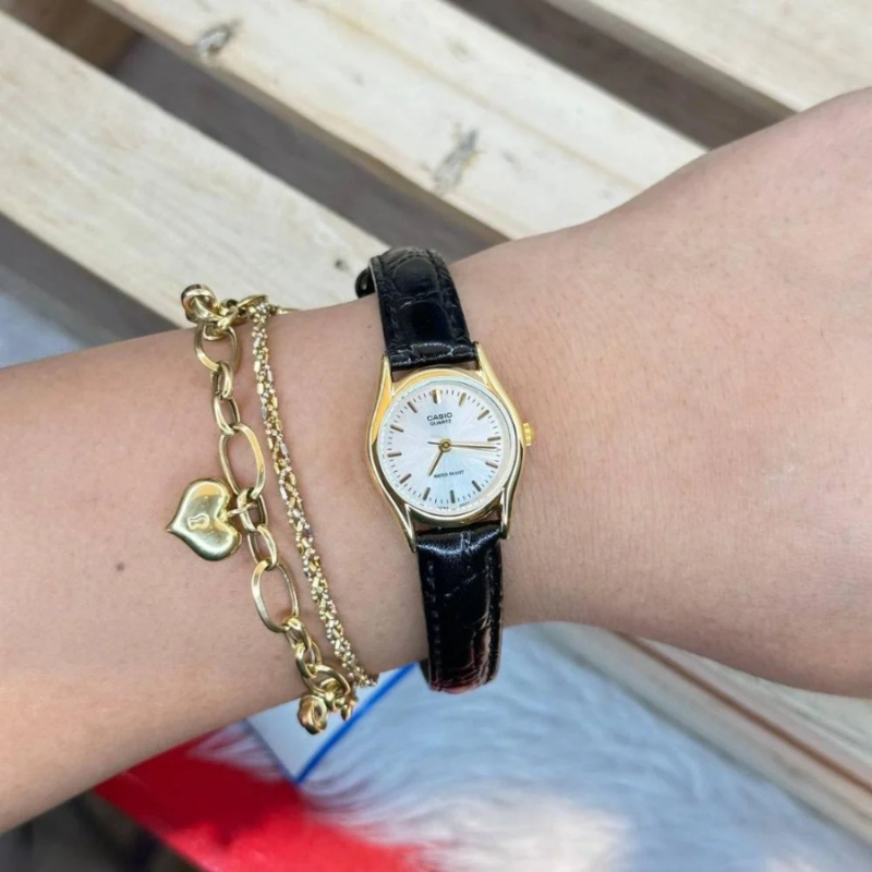 Reloj Casio Análogo Mujer LTP-1094Q-7A-2