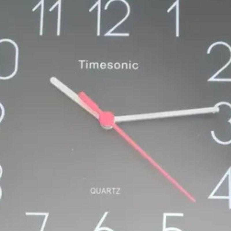 Reloj de pared an logo cuadrado de la marca Timesonic RL TM 903NN-3