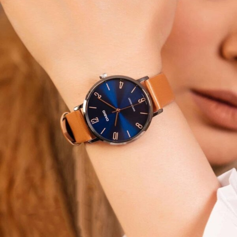 Reloj Análogo Casio Mujer LTP-VT01L-2B2-3