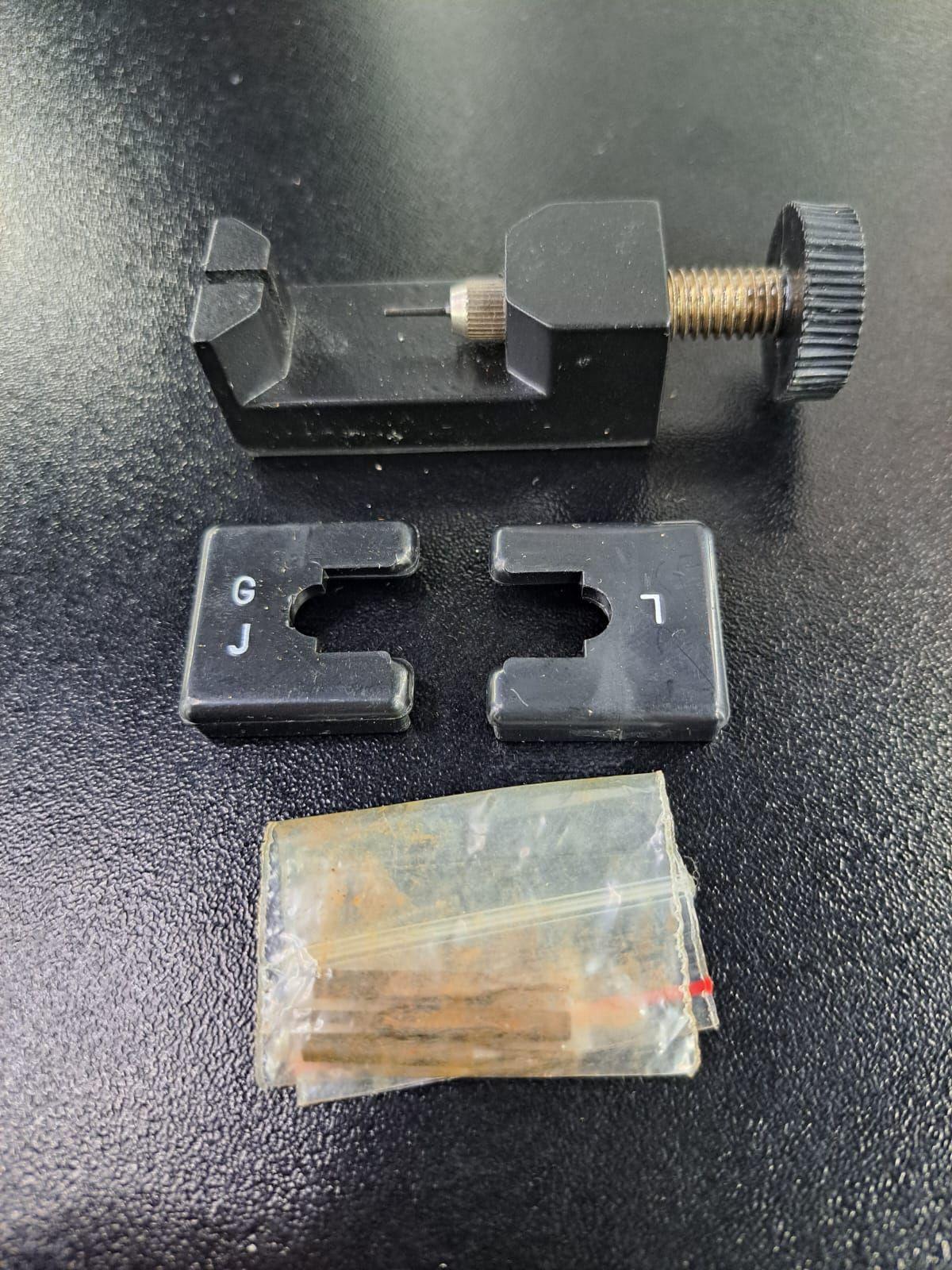 Removedor De Eslabones De Correa De Reloj-2